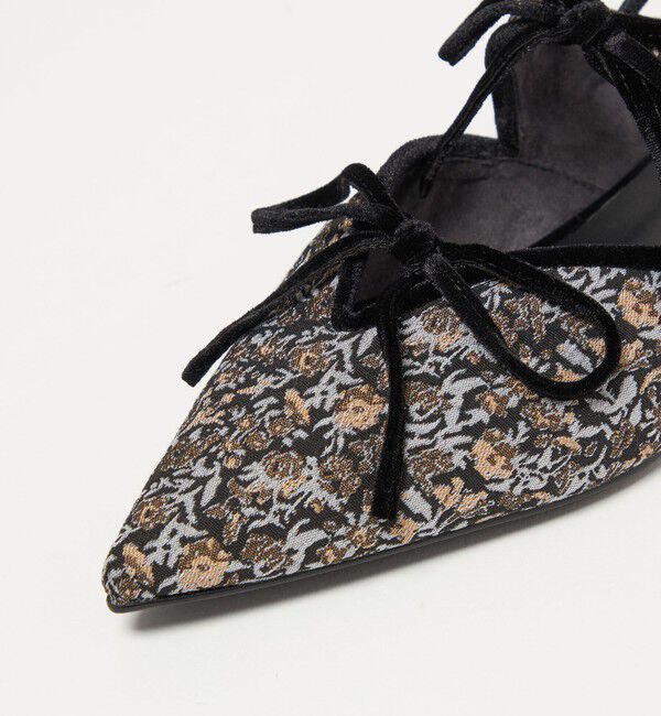 ODETTE E ODILE「＜SY＞ポインテッド リボン バックベルト フラット15&uarr;」|パンプス|