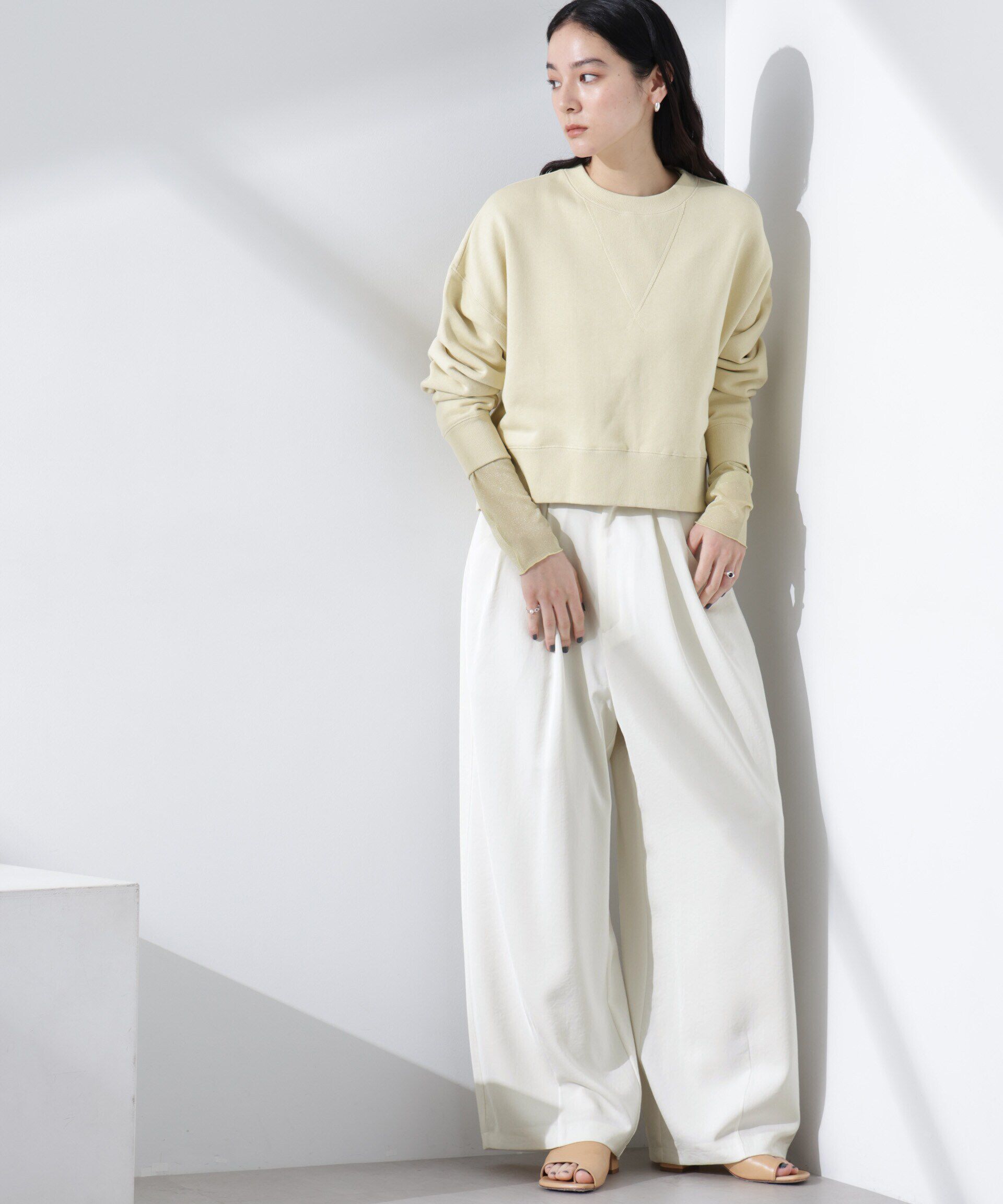 nano･universe「ダルサテンカーブタックパンツ」|チノ|