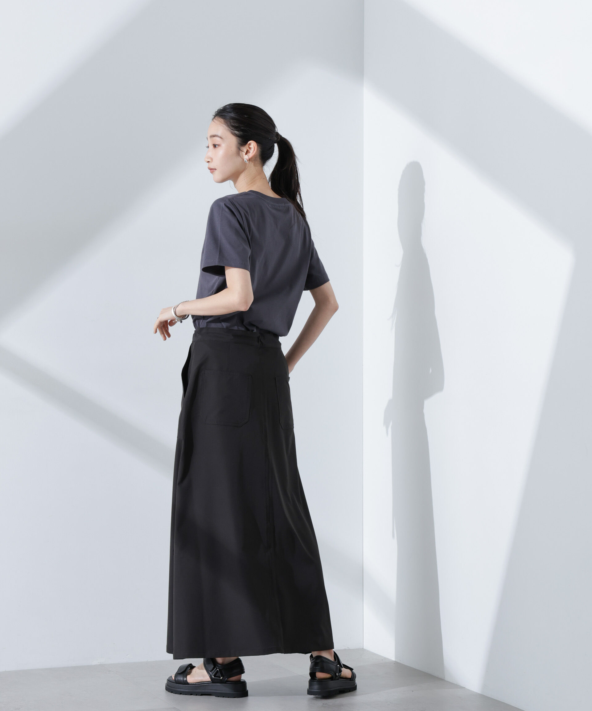 nano･universe「ロゴプリントTシャツ」|Tシャツ・カットソー|