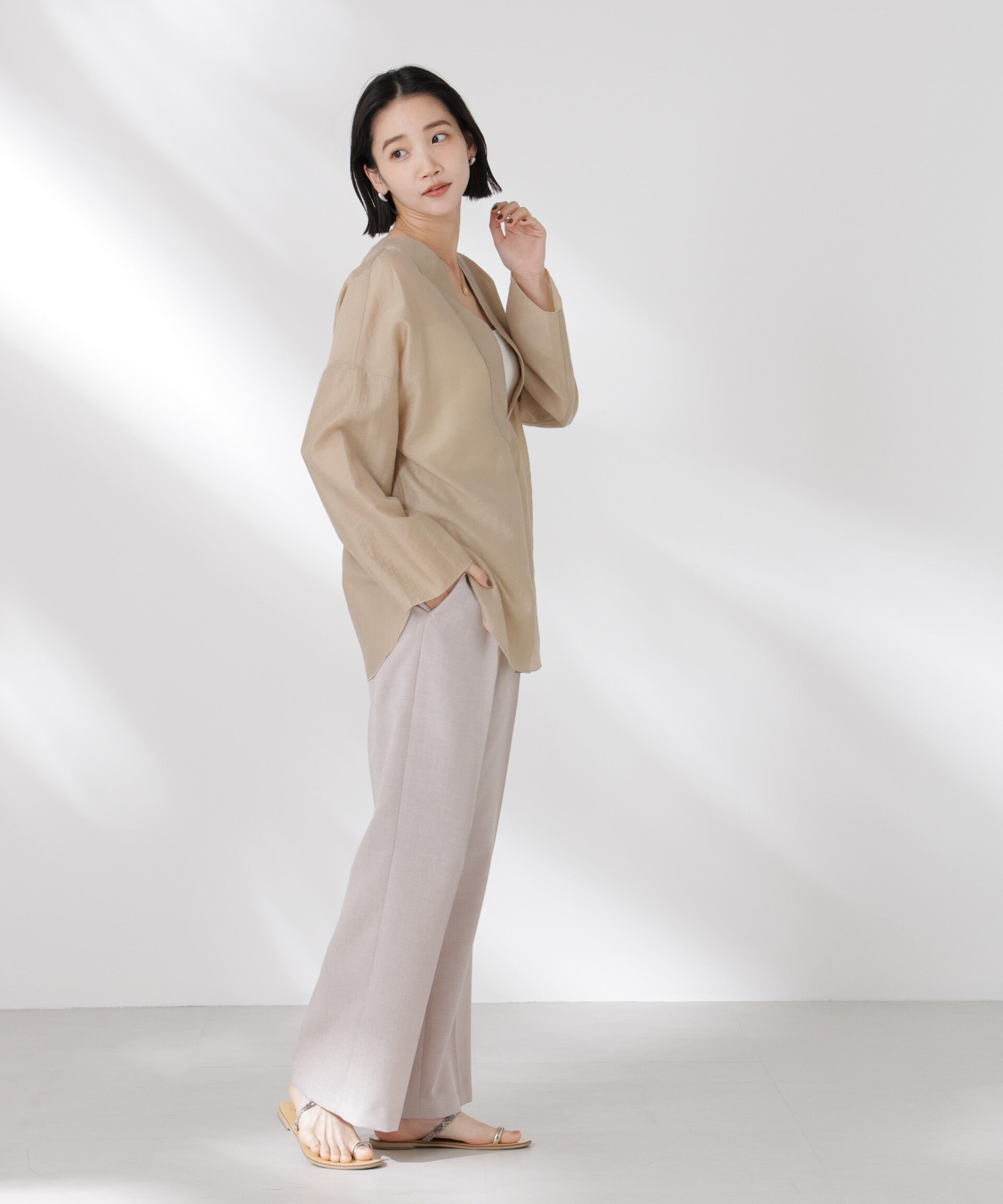 nano･universe「DeepVネックプルオーバーブラウス」|シャツ・ブラウス|