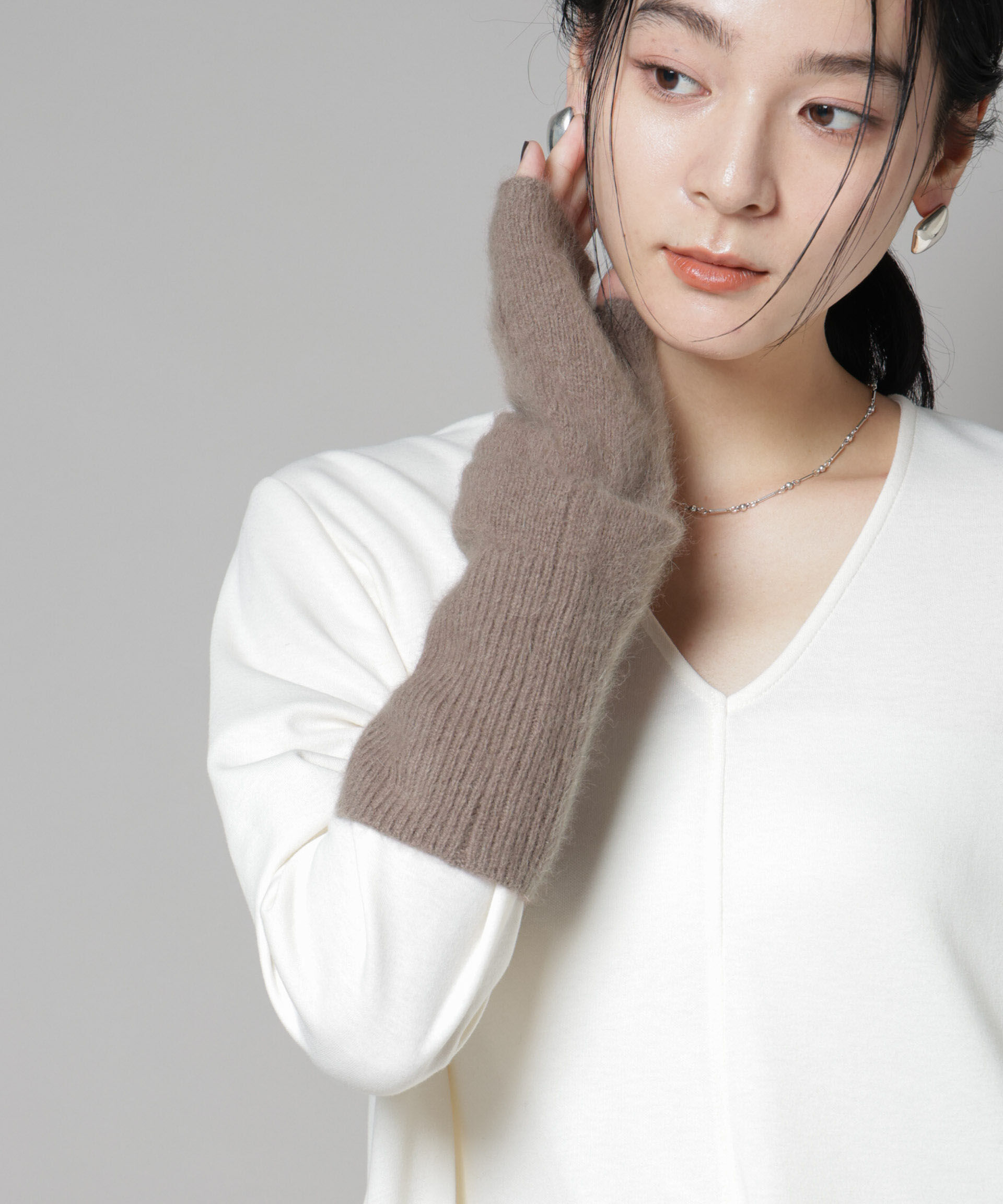 nano･universe「ウォッシャブルフォックスロンググローブ」|手袋|モカ3