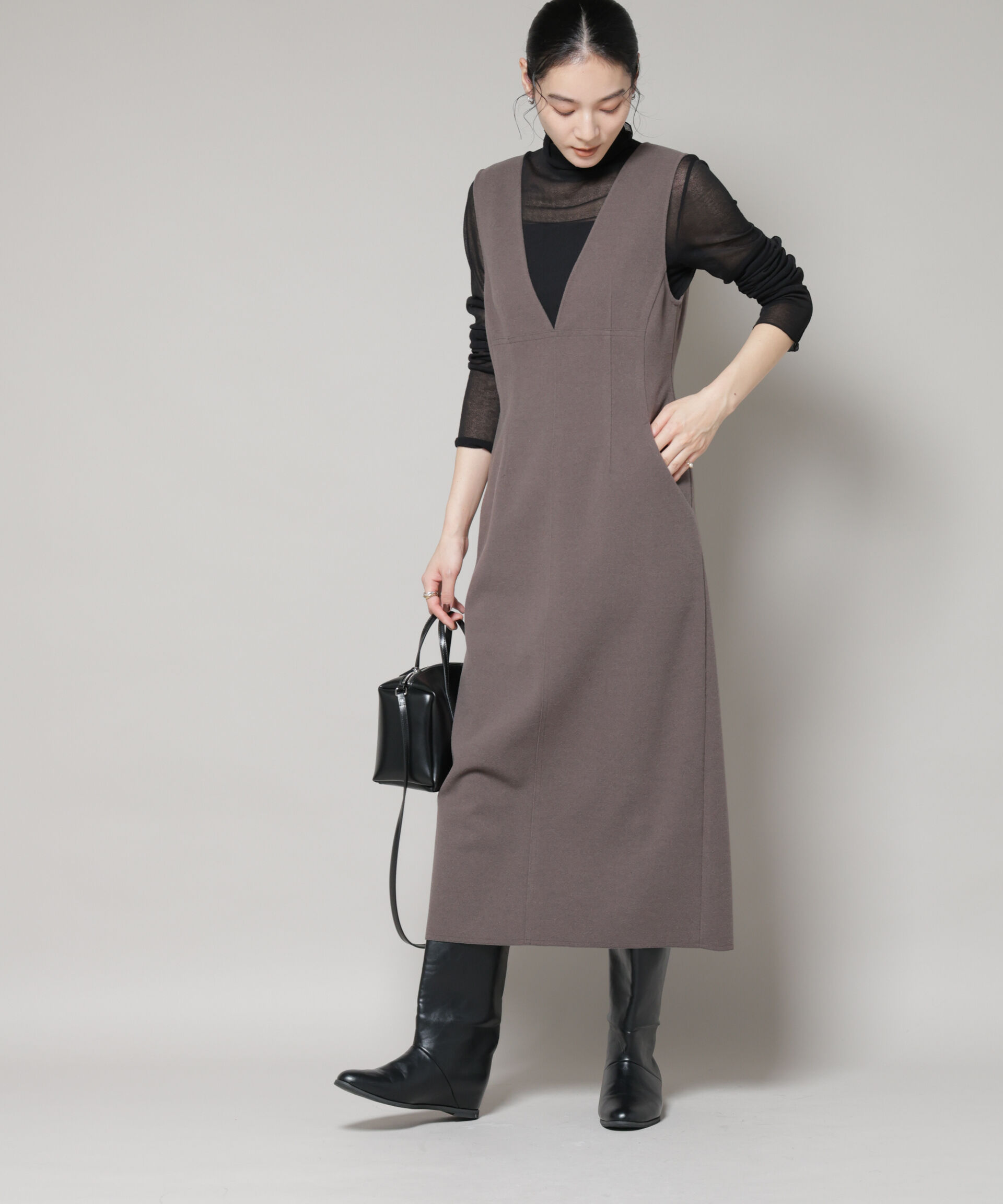 nano･universe「ニードルジャージーVネックワンピース」|ワンピース|