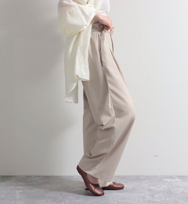 fredy emue「ベルト付きタックパンツ」|スラックス|
