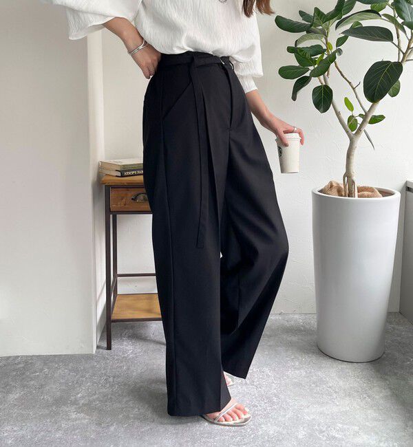 fredy emue「ベルト付きタックパンツ」|スラックス|