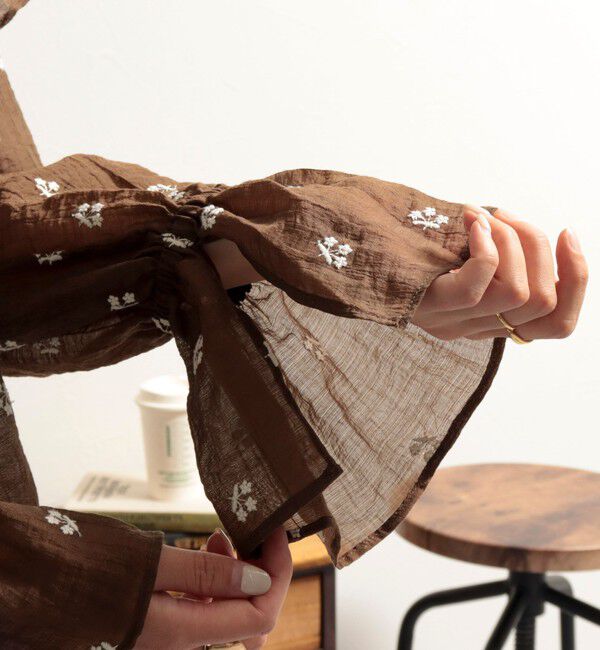 fredy emue「シアー楊柳刺繍ケープブラウス」|シャツ・ブラウス|