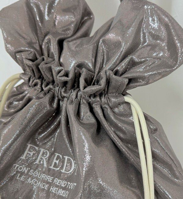 fredy emue「シャイニーアウトポケット刺しゅうトートバッグ」|トートバッグ|