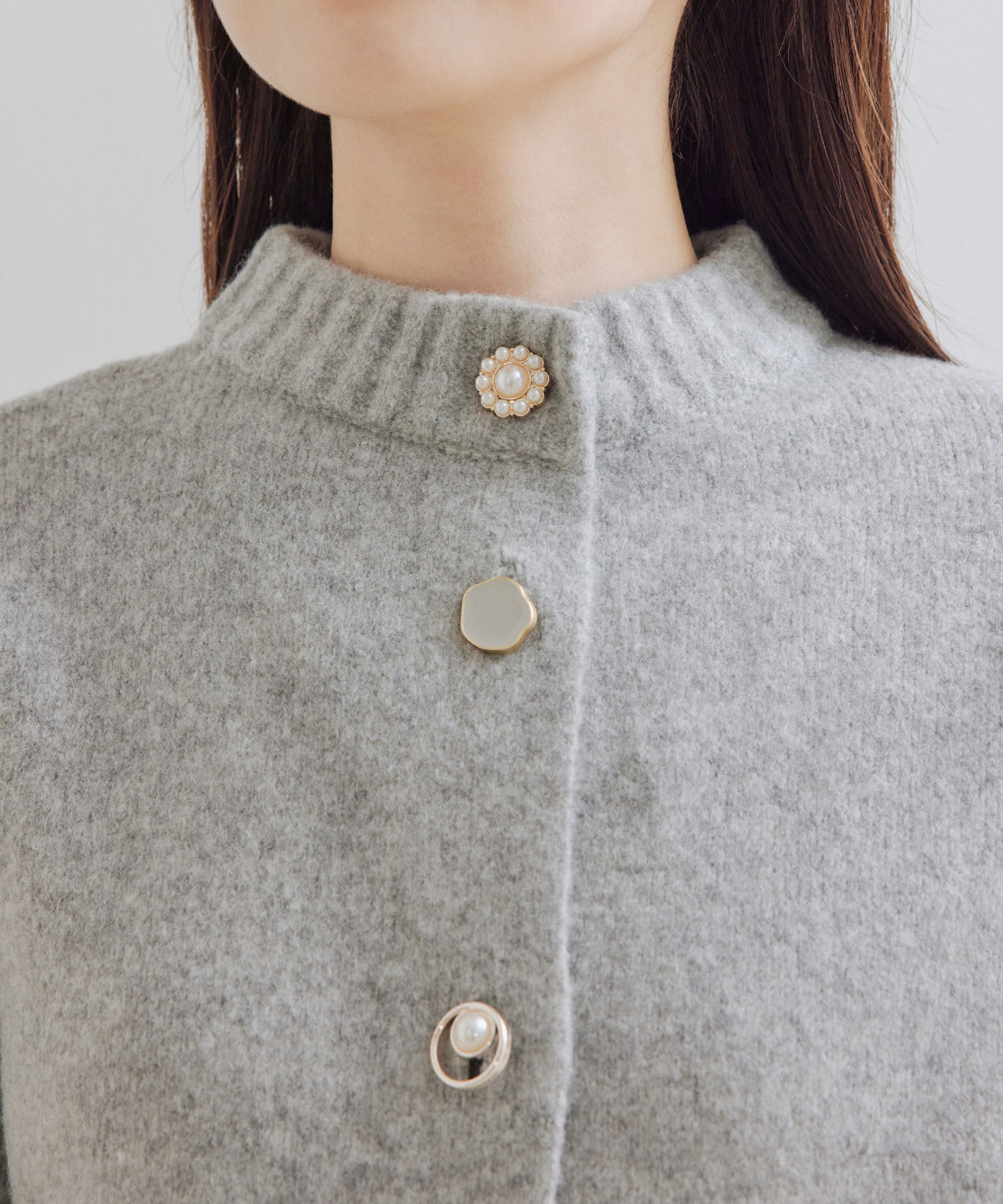 VIS「【洗える】レトロ釦ボリュームスリーブカーディガン」|カーディガン|