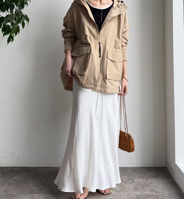  「ベルト付キュプラ混サテンスカート」|スカート|