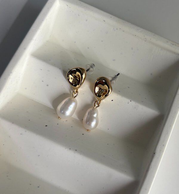  「〈GOLDY/ゴールディ〉ドロップパールピアス」|リング|ゴールド