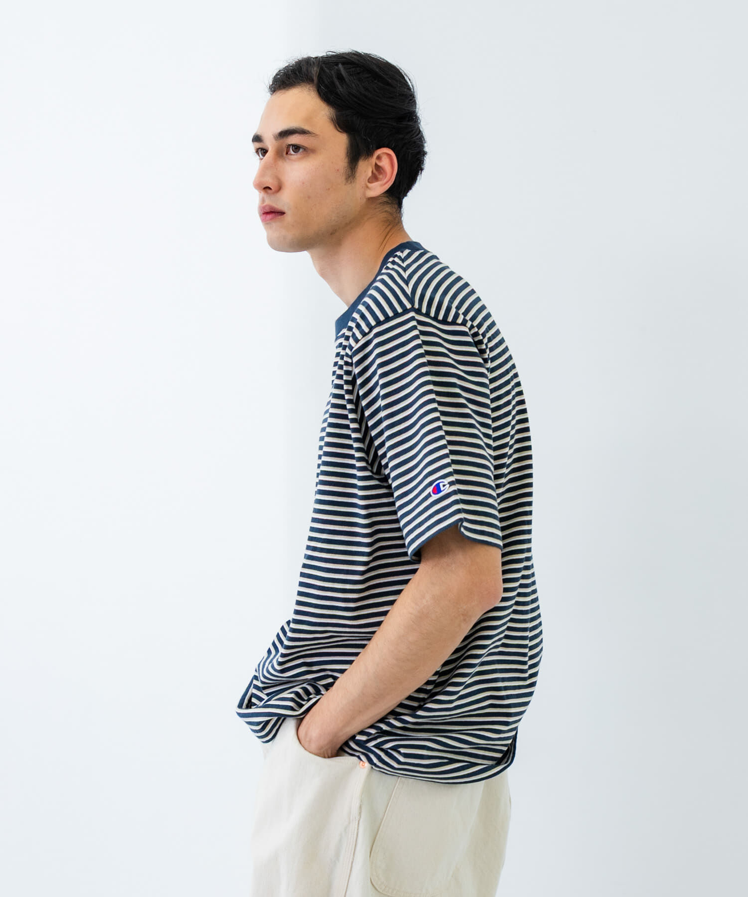 URBAN RESEARCH「『別注』Champion&times;UR　USA Fit BORDER T-shirts」|Tシャツ・カットソー|