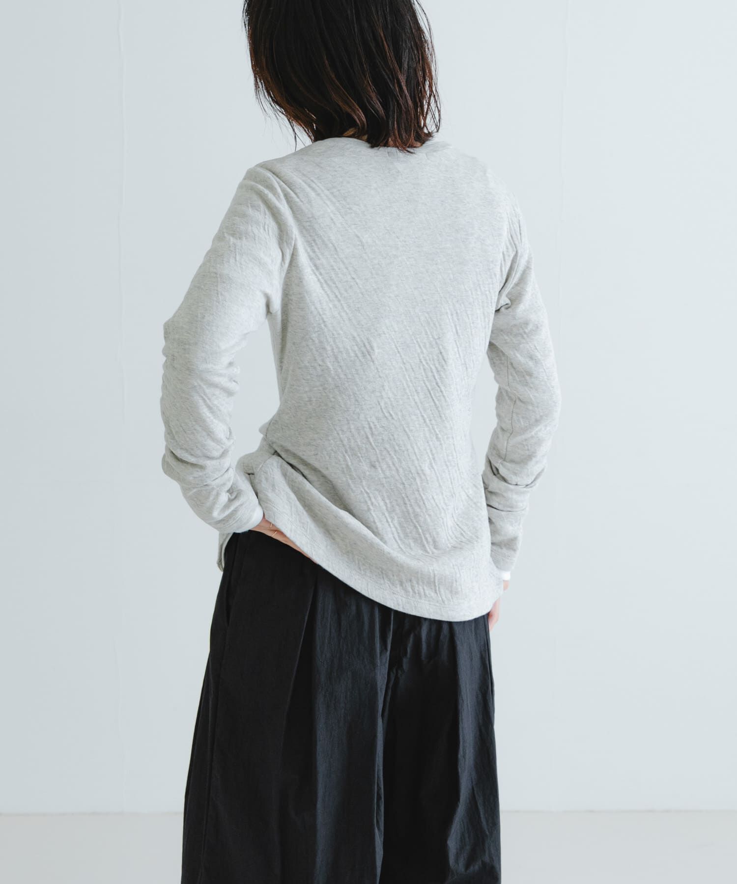 URBAN RESEARCH「『MADE IN JAPAN』セッケツクルーネックカーディガン」|カーディガン|