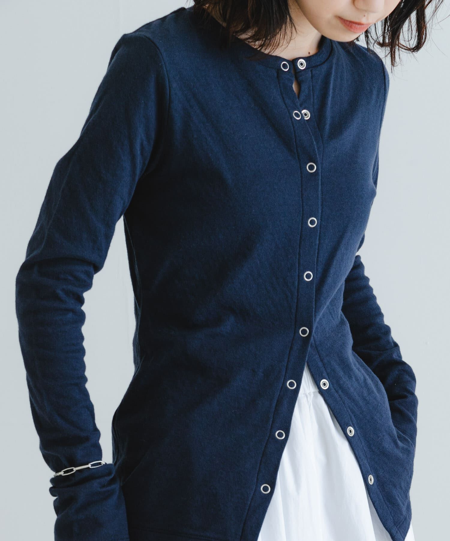 URBAN RESEARCH「『MADE IN JAPAN』セッケツクルーネックカーディガン」|カーディガン|