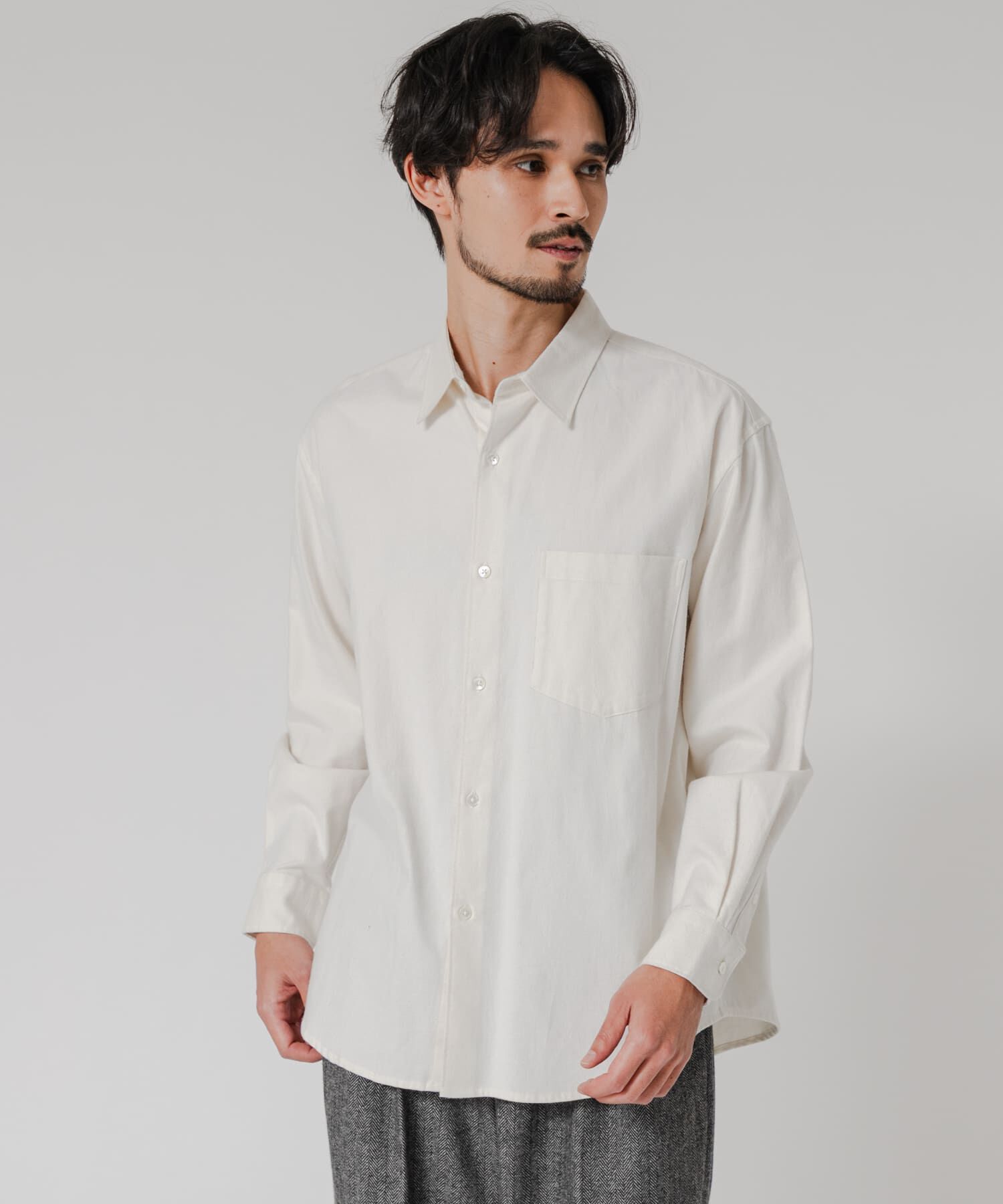 URBAN RESEARCH「『UR TECH』Brushed Cotton Shirts」|シャツ・ブラウス|オフホワイト