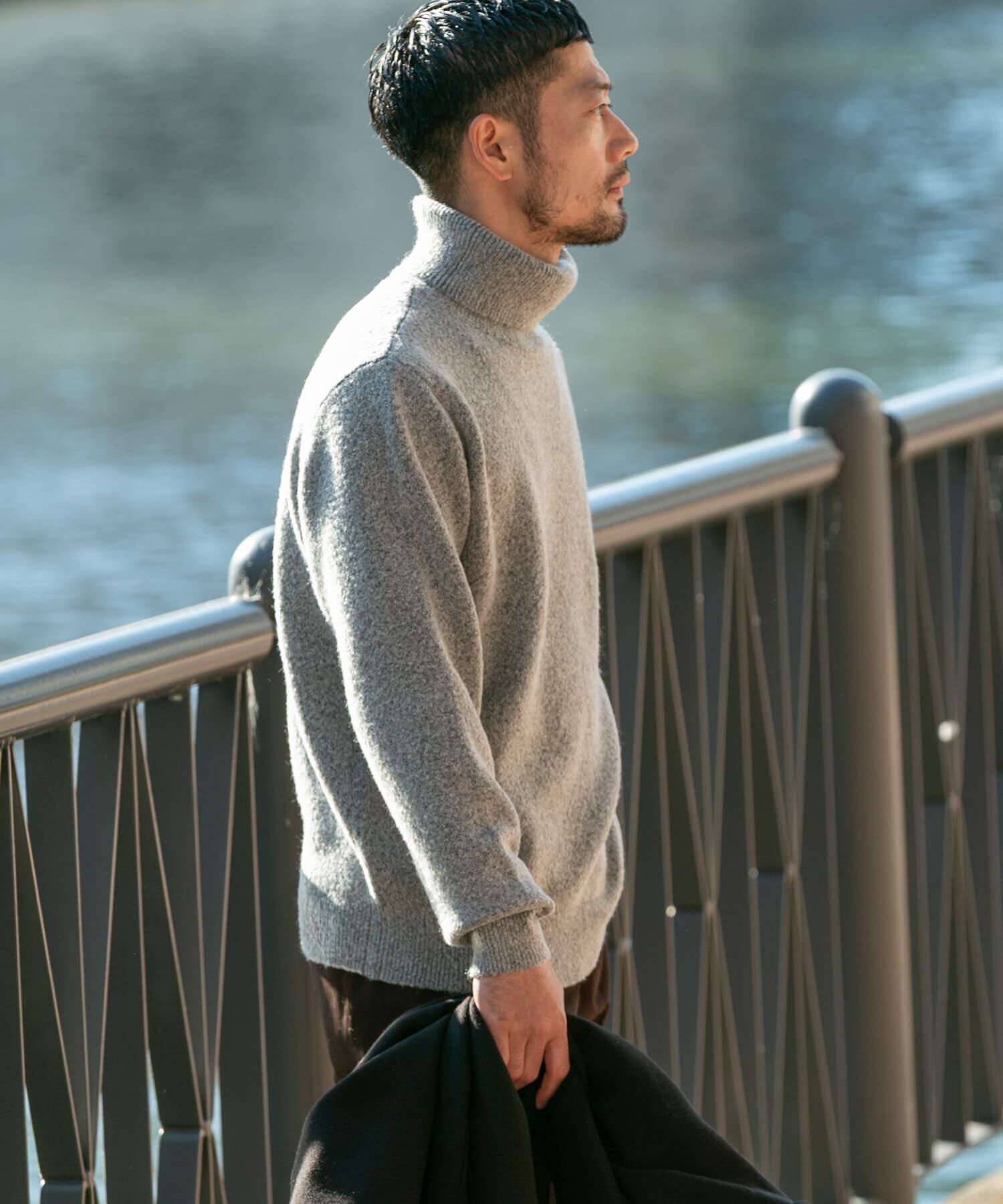 URBAN RESEARCH ROSSO「ブークレストレッチタートルニット」|ニット・セーター|