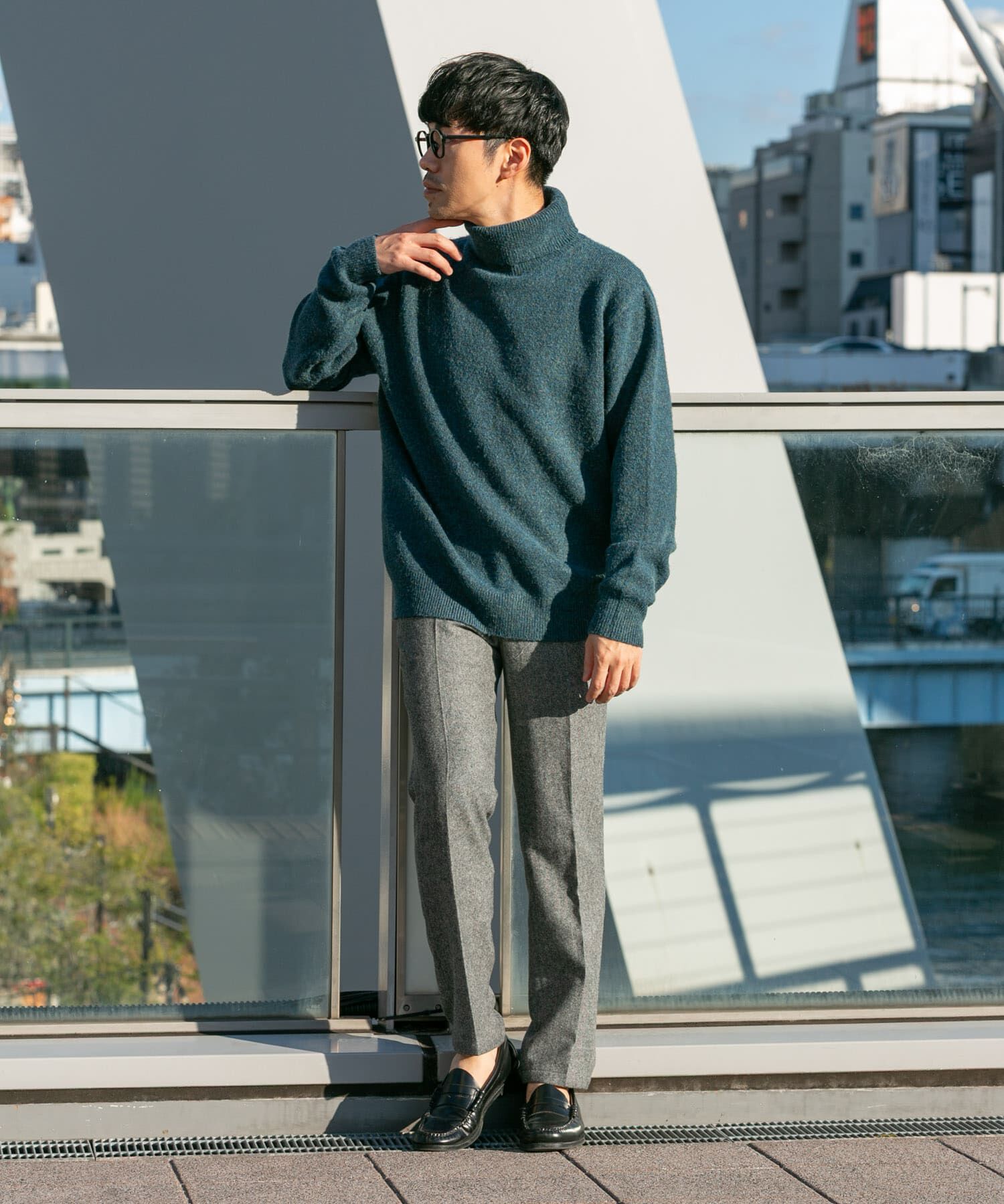 URBAN RESEARCH ROSSO「ブークレストレッチタートルニット」|ニット・セーター|