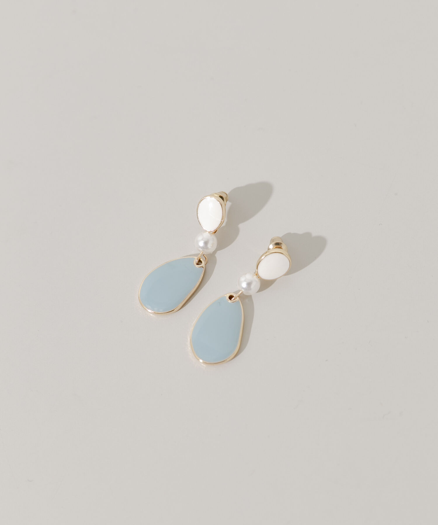 SMELLY「カラープレートピアス」|ピアス|