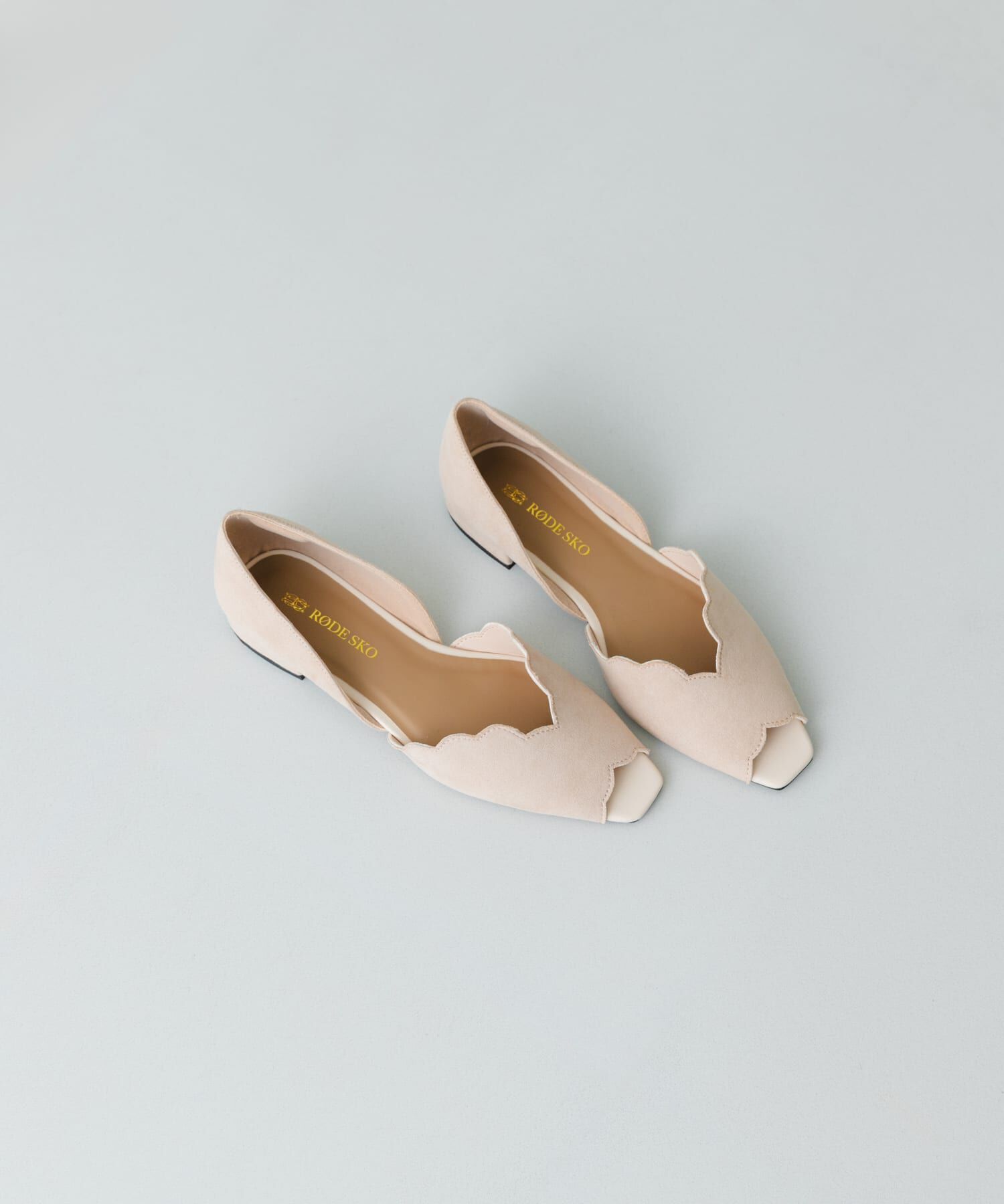 RODE SKO「ピープトゥスカラップセパレートサンダル」|サンダル|