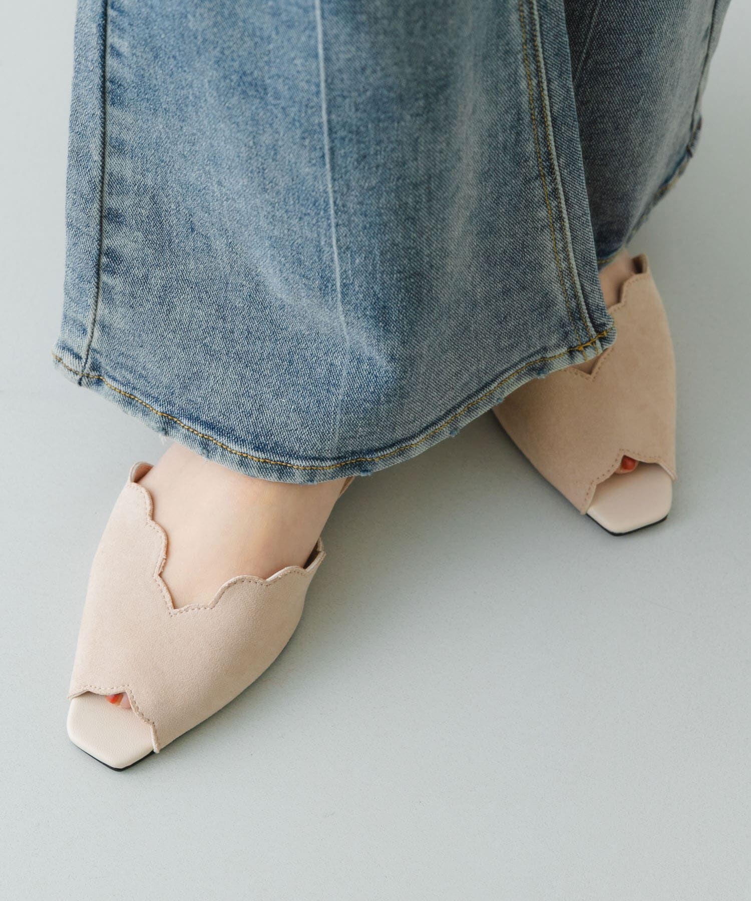 RODE SKO「ピープトゥスカラップセパレートサンダル」|サンダル|