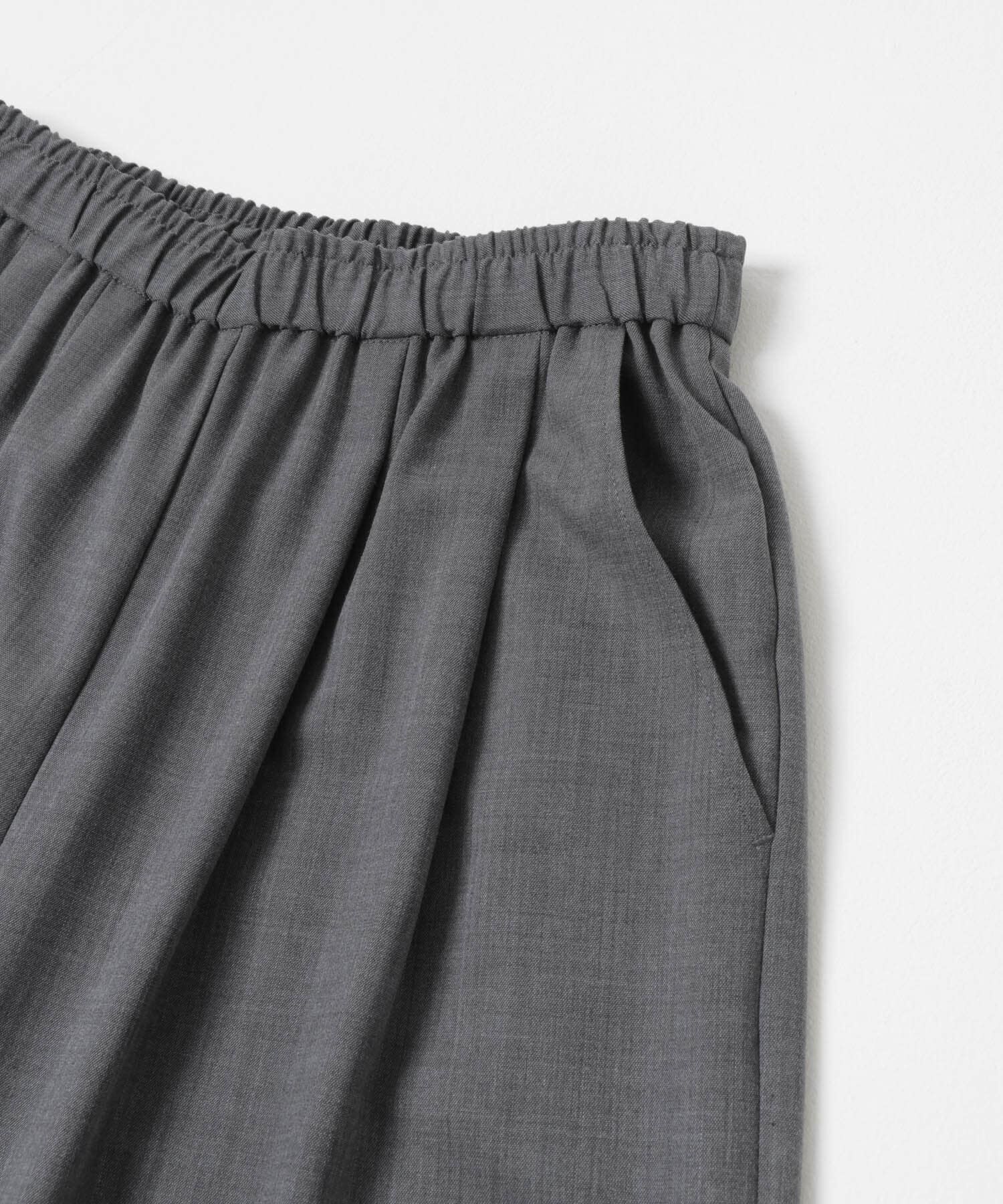 URBAN RESEARCH「『3サイズ展開』『イージーケア』タックギャザーストレートパンツ」|その他|