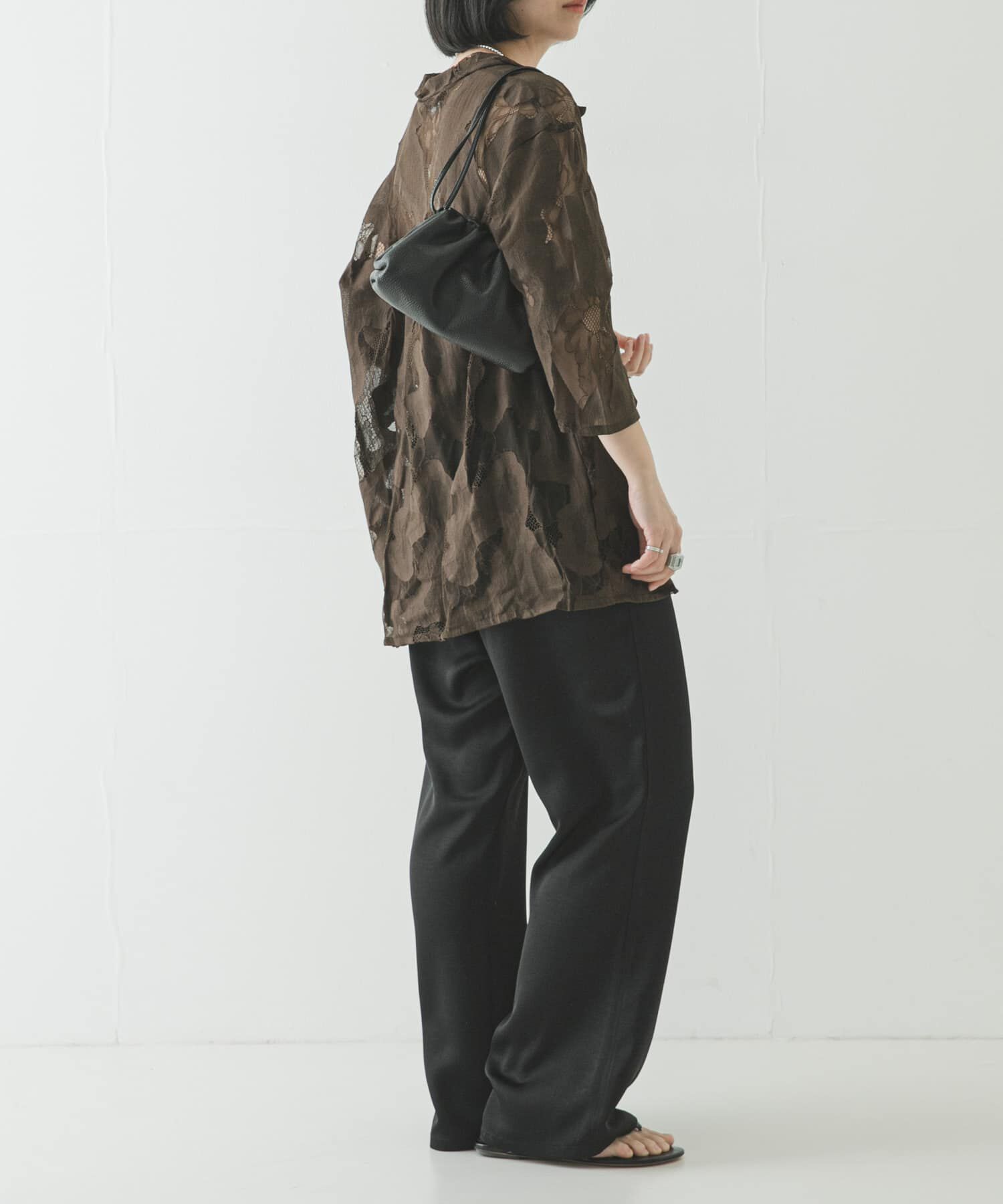 URBAN RESEARCH「レザーショルダーバッグ」|ショルダー・メッセンジャー|