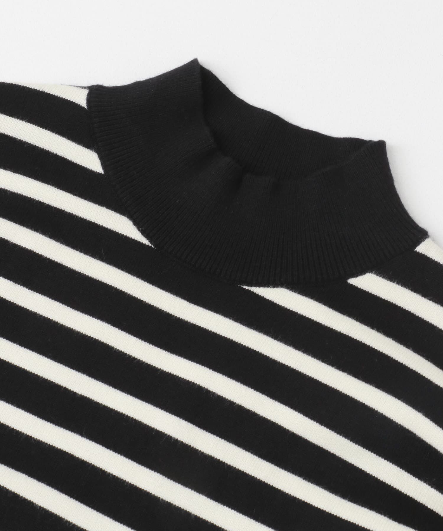 SENSE OF PLACE by URBAN RESEARCH「ストレッチモックネックニット」|ニット・セーター|