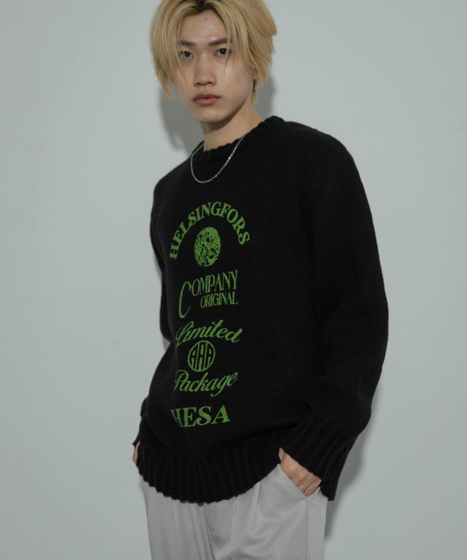 SENSE OF PLACE by URBAN RESEARCH「『洗濯可』グラフィックプリントニット」|ニット・セーター|ブラック