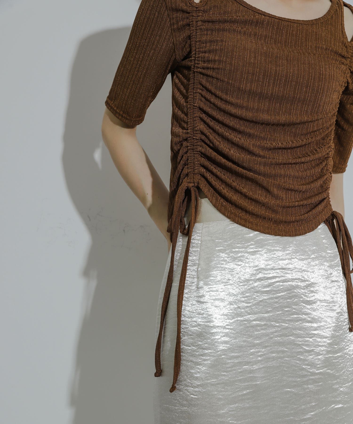 SENSE OF PLACE by URBAN RESEARCH「カットアウトシャーリングトップ(5分袖)」|Tシャツ・カットソー|