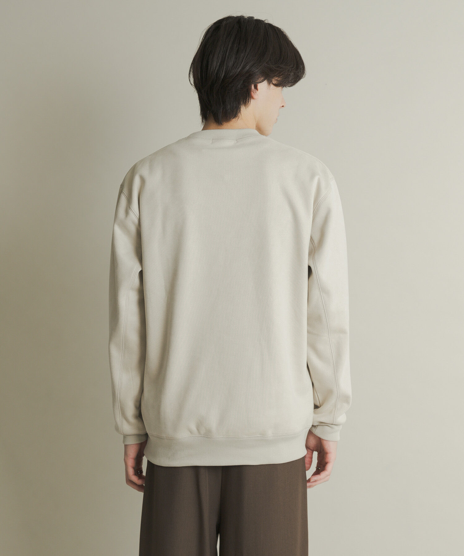 SENSE OF PLACE by URBAN RESEARCH「『ユニセックス』シシュウフェイクスエードクルーネックスウェット」|スウェット・ジャージ|