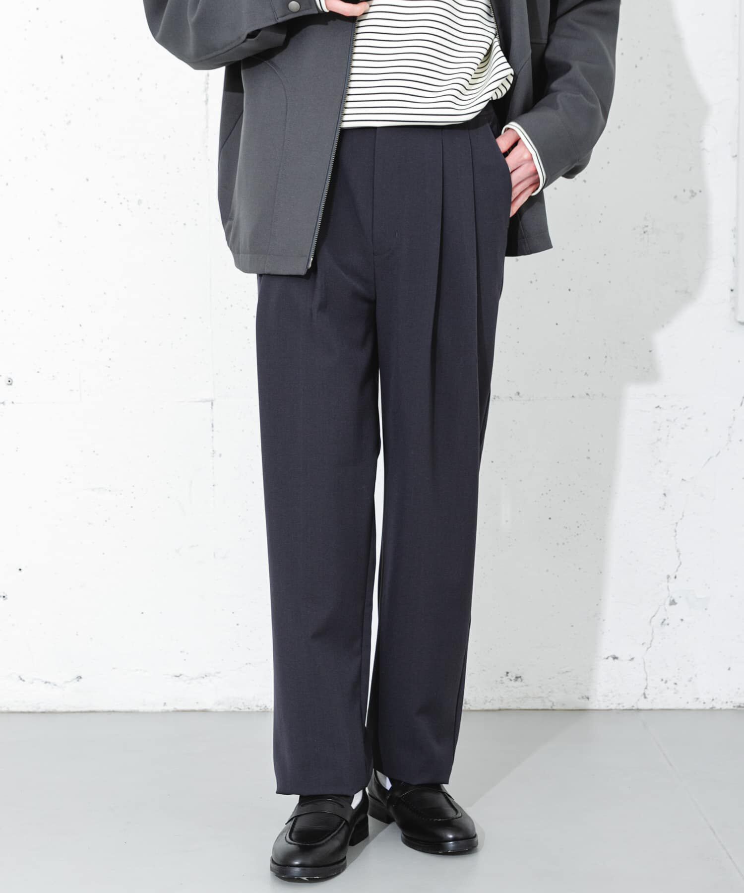 SENSE OF PLACE by URBAN RESEARCH「ダブルタックテーパードパンツ」|その他|チャコールグレー