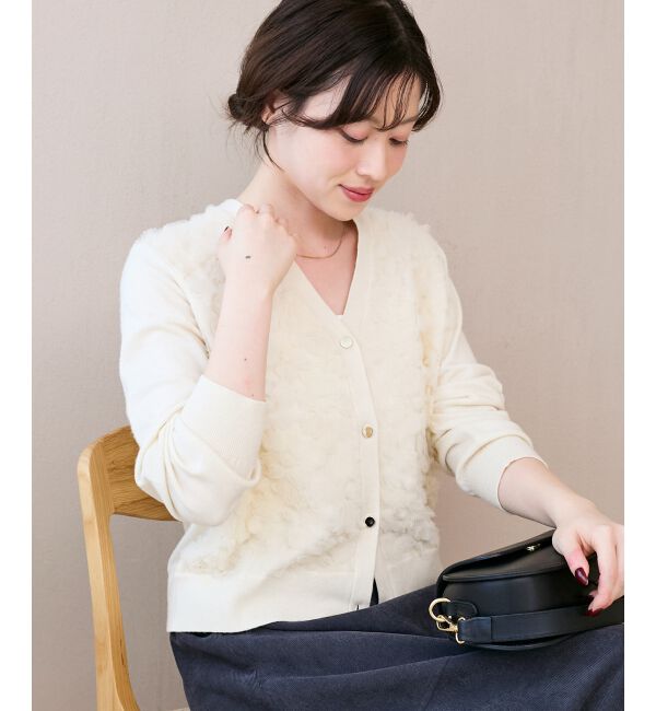  「《手洗い可能》フラワーチュール刺繍Vネックカーディガン」|カーディガン|