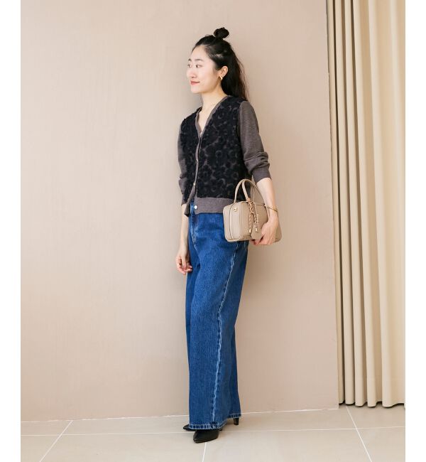  「《手洗い可能》フラワーチュール刺繍Vネックカーディガン」|カーディガン|