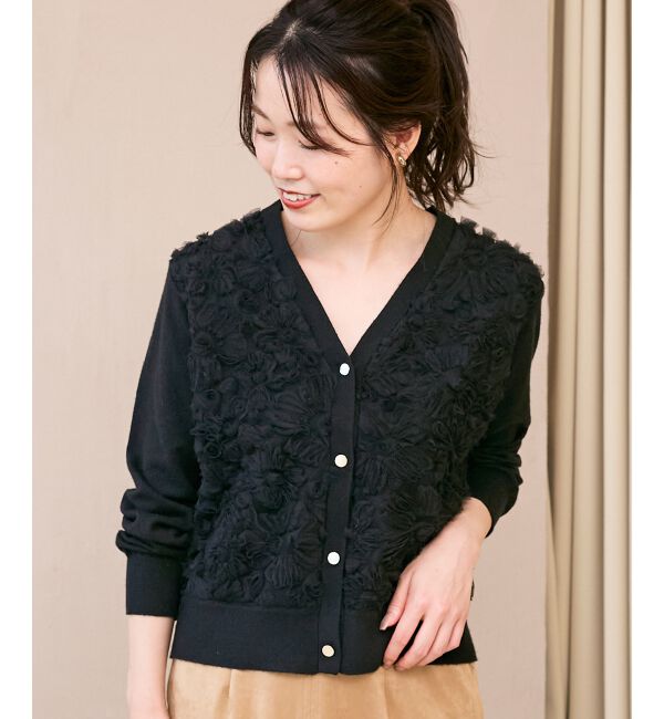  「《手洗い可能》フラワーチュール刺繍Vネックカーディガン」|カーディガン|