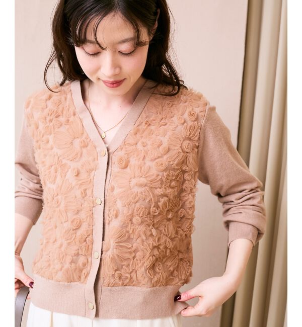  「《手洗い可能》フラワーチュール刺繍Vネックカーディガン」|カーディガン|ピンクベージュ