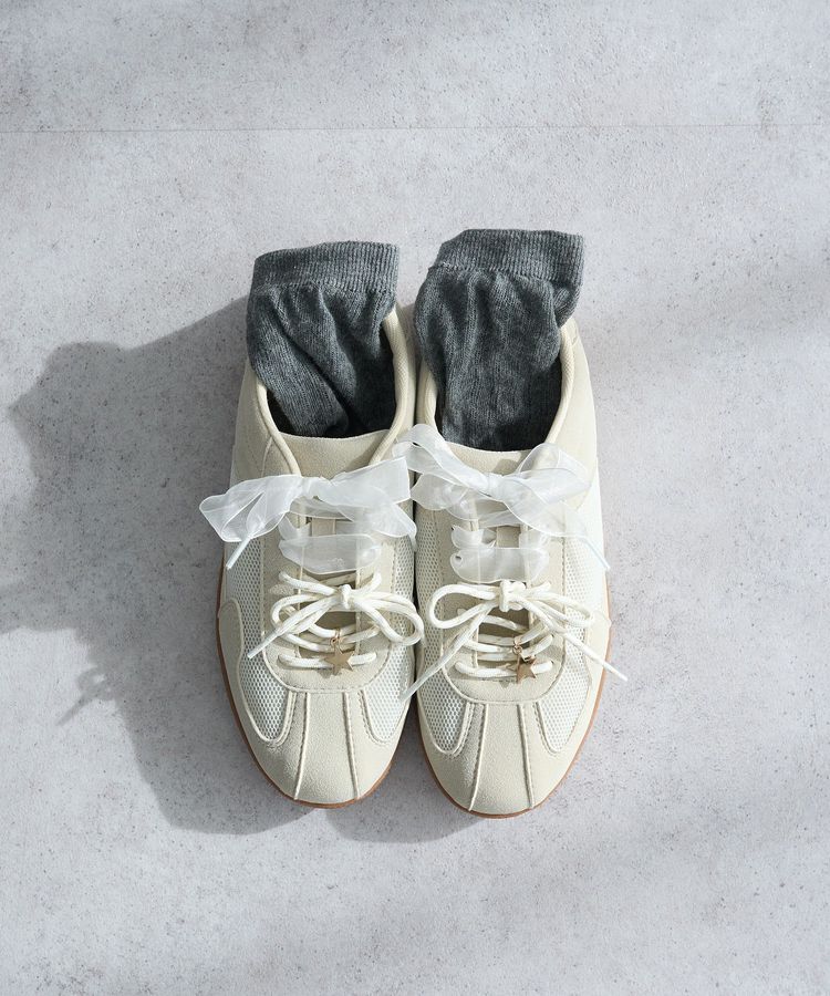 earth music&ecology「チャーム付きWリボンスニーカー」|スニーカー|