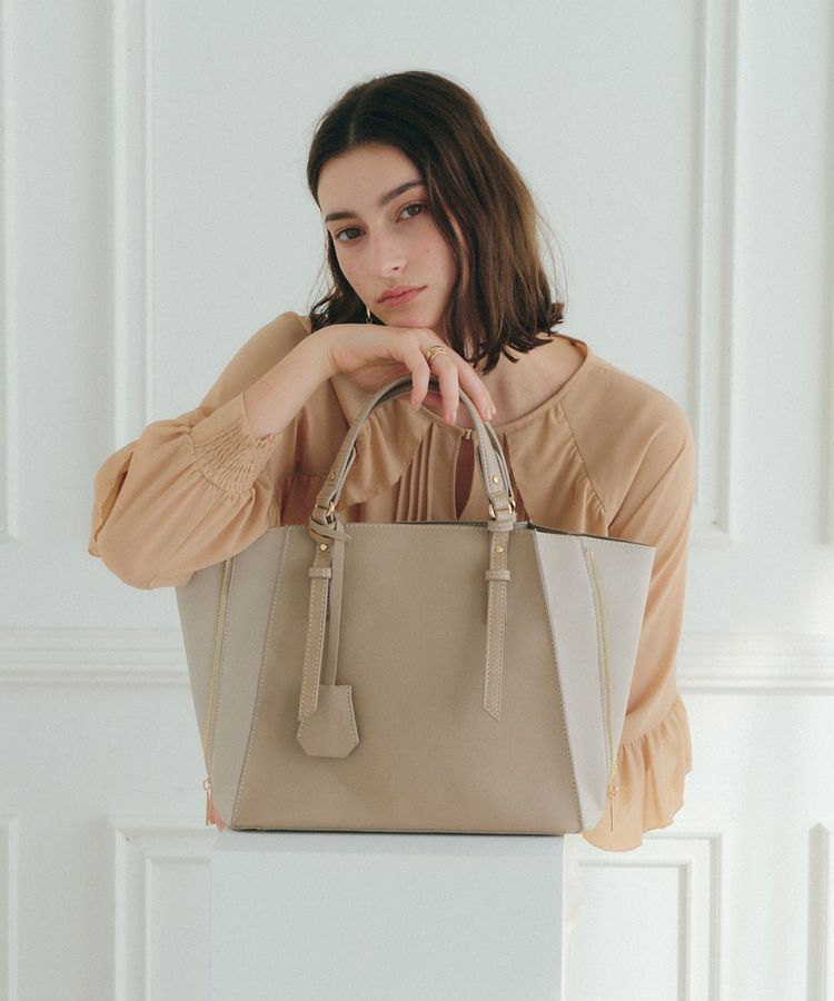 YECCA VECCA「【A4対応】2way配色ZIPデザインバッグ」|トートバッグ|Beige
