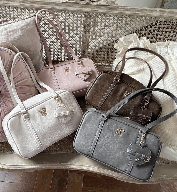  「ハートミラー付きスクエアボストンバッグ」|ショルダー・メッセンジャー|