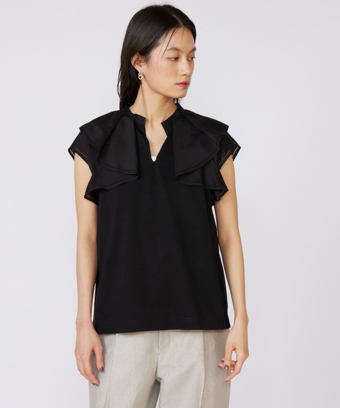 INED「《大きいサイズ》ラッフルカラードッキングプルオーバー」|Tシャツ・カットソー|