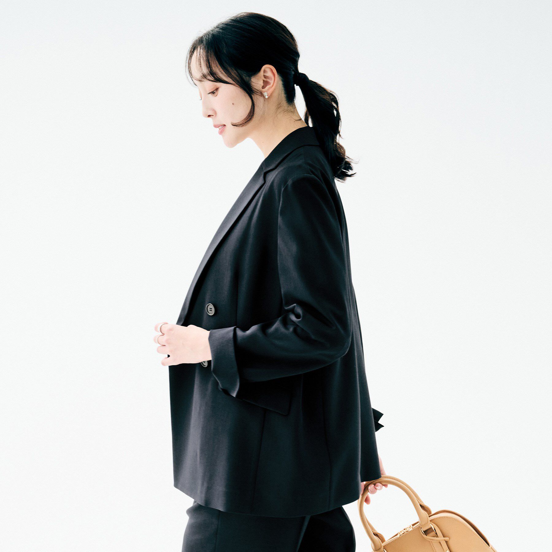 UNTITLED「【接触冷感/UVカット/洗える】エアリー ダブルブレストジャケット」|テーラードジャケット|