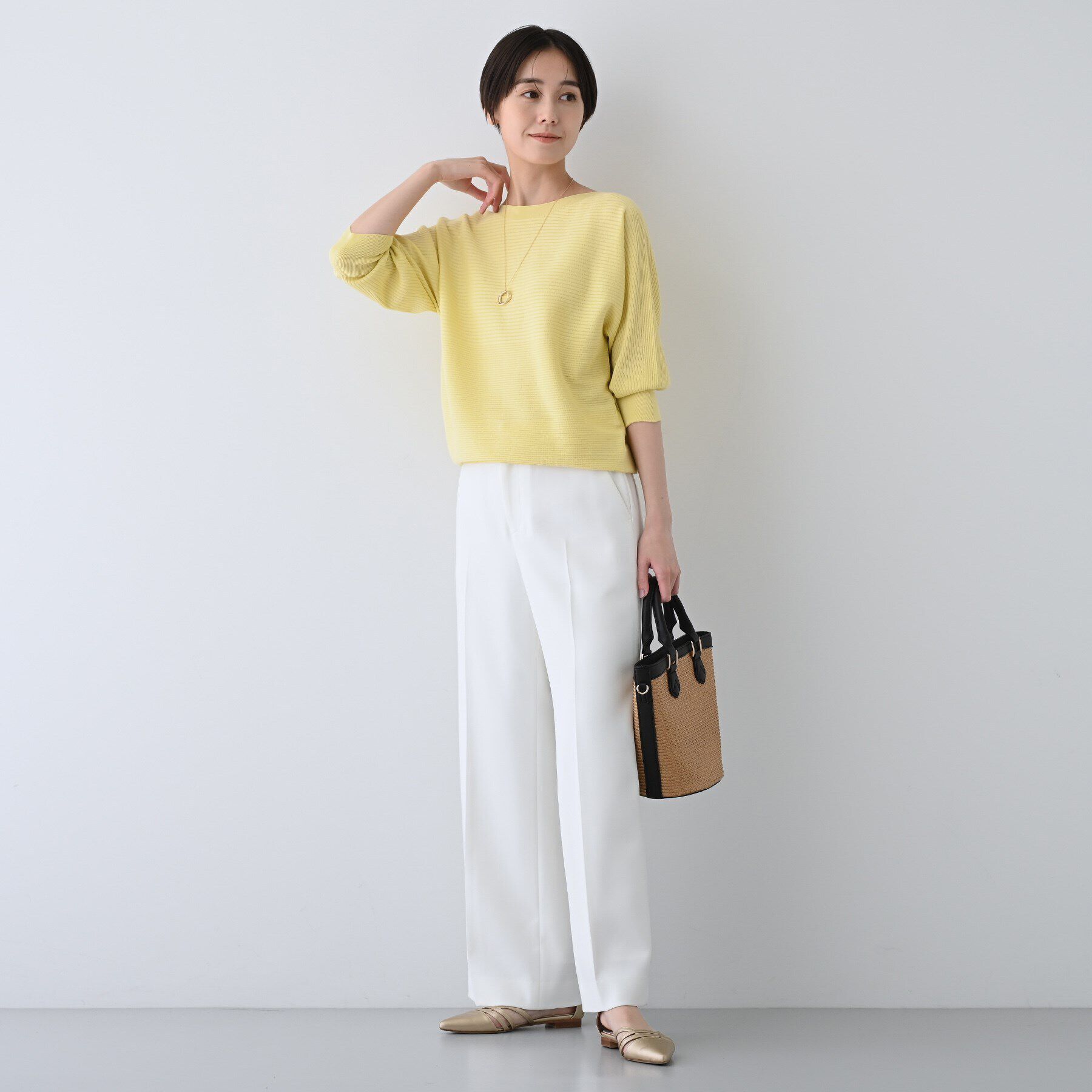 INDIVI「【洗える／無縫製】美シルエット ドルマンスリーブニット」|ニット・セーター|