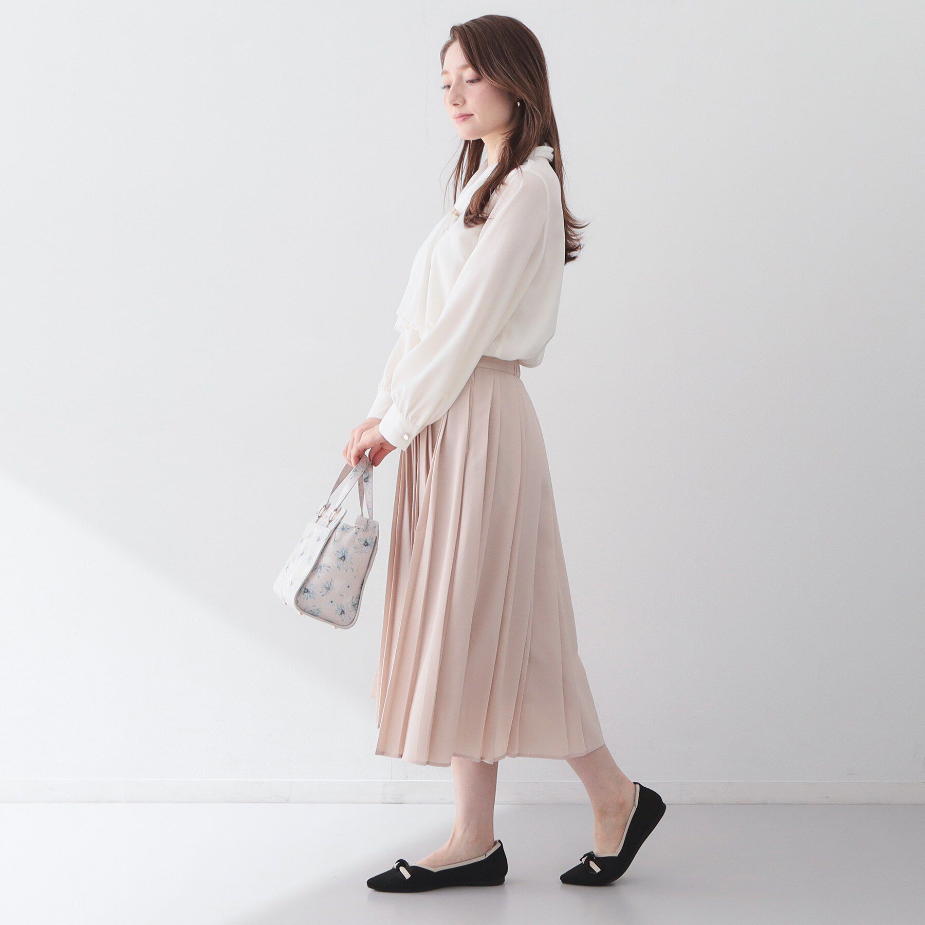 index「プリーツボウタイジョーゼットブラウス【洗濯機OK/イージーアイロン/防シワ】」|シャツ・ブラウス|