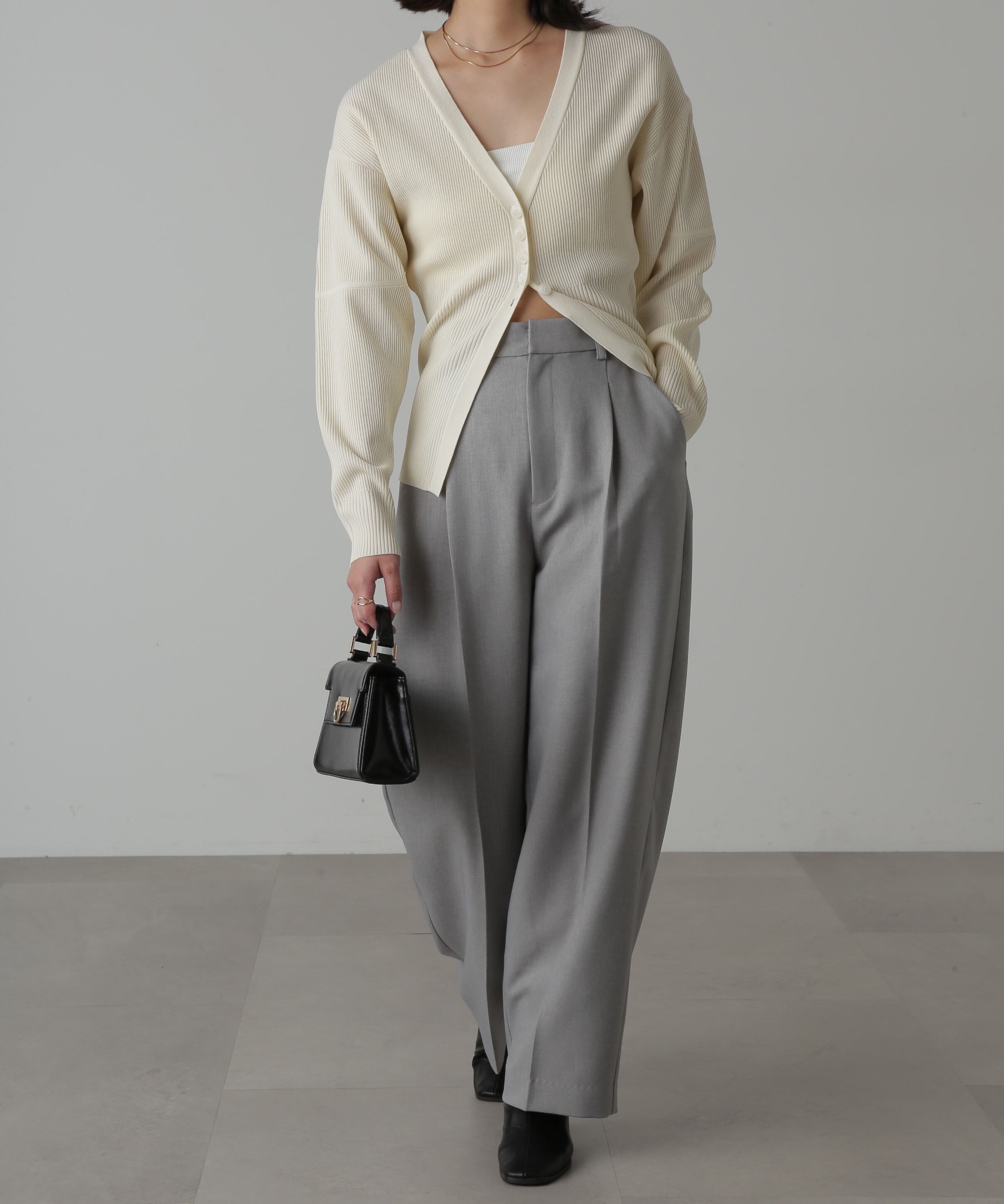  「ウエストシェイプリブニットカーディガン」|ニット・セーター|