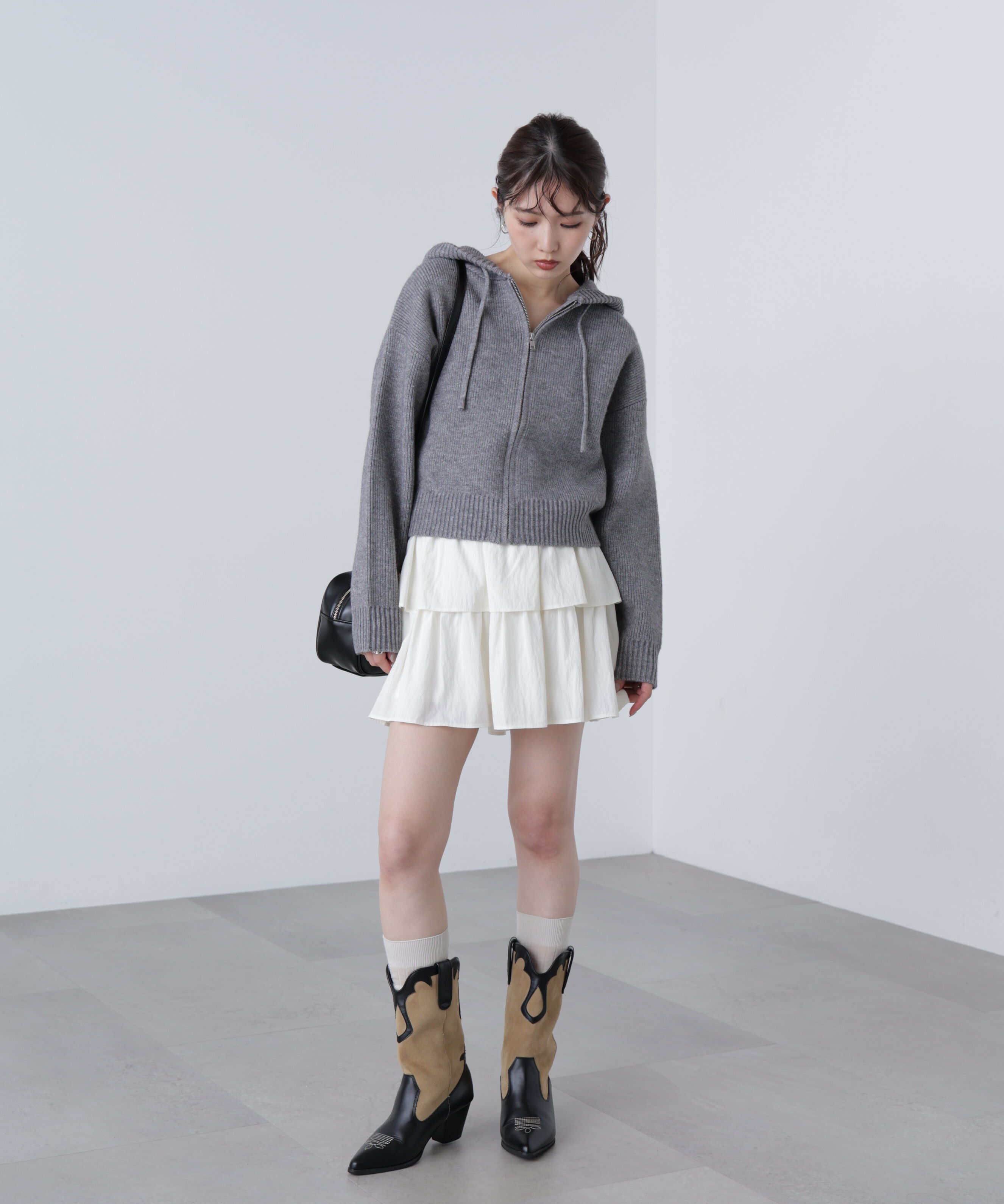  「ジップニットパーカー」|ニット・セーター|