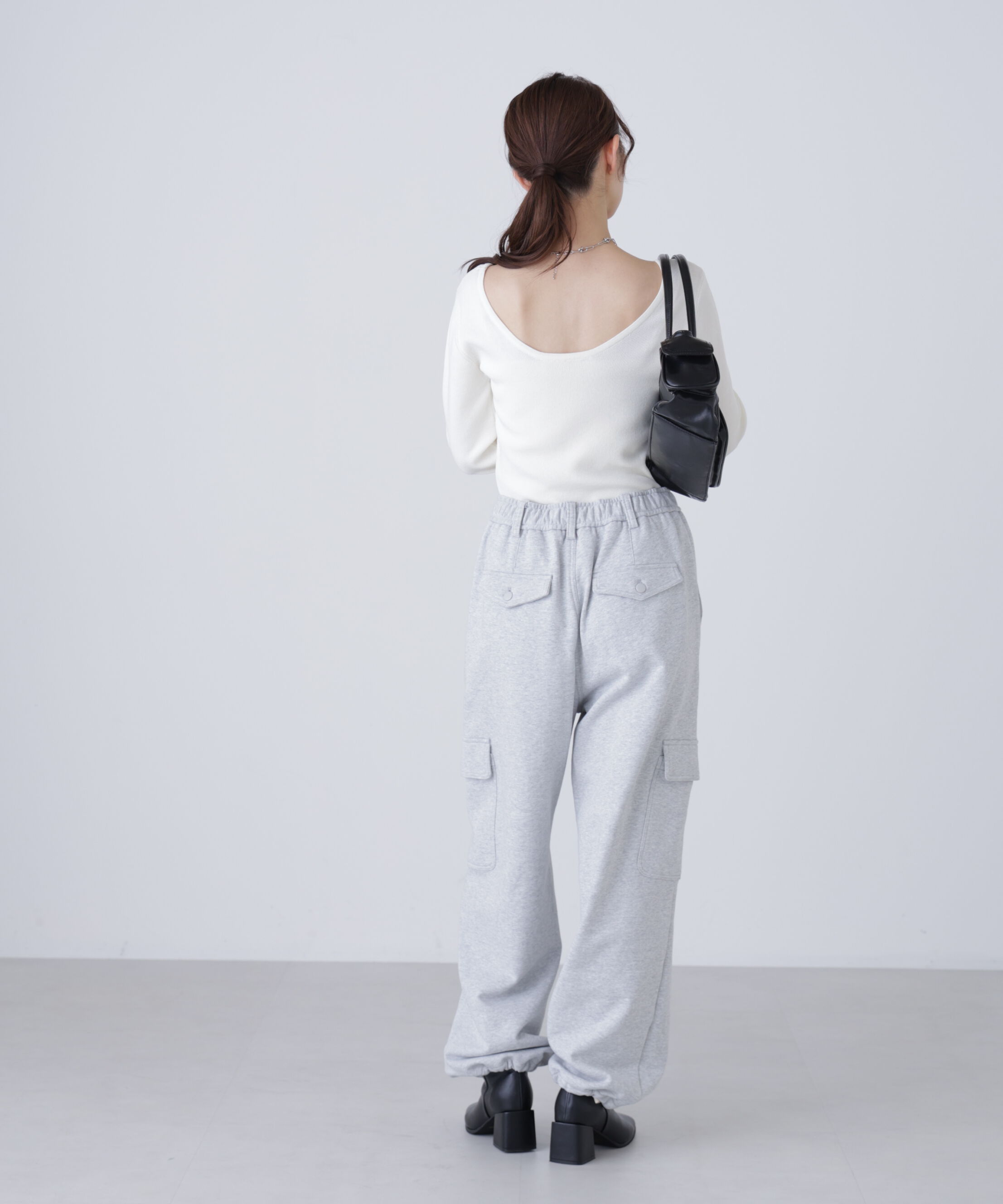  「バックオープンニット」|ニット・セーター|