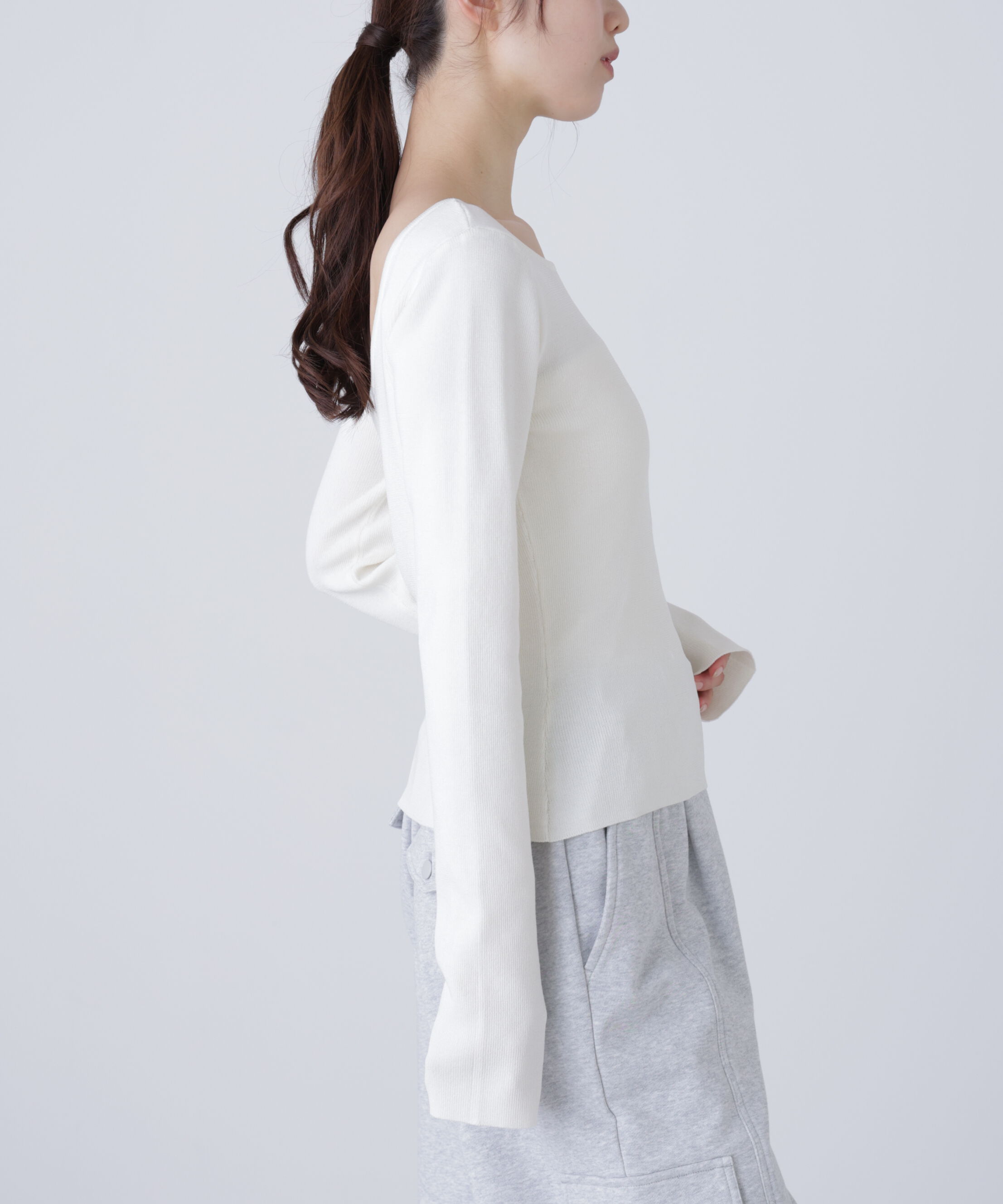  「バックオープンニット」|ニット・セーター|