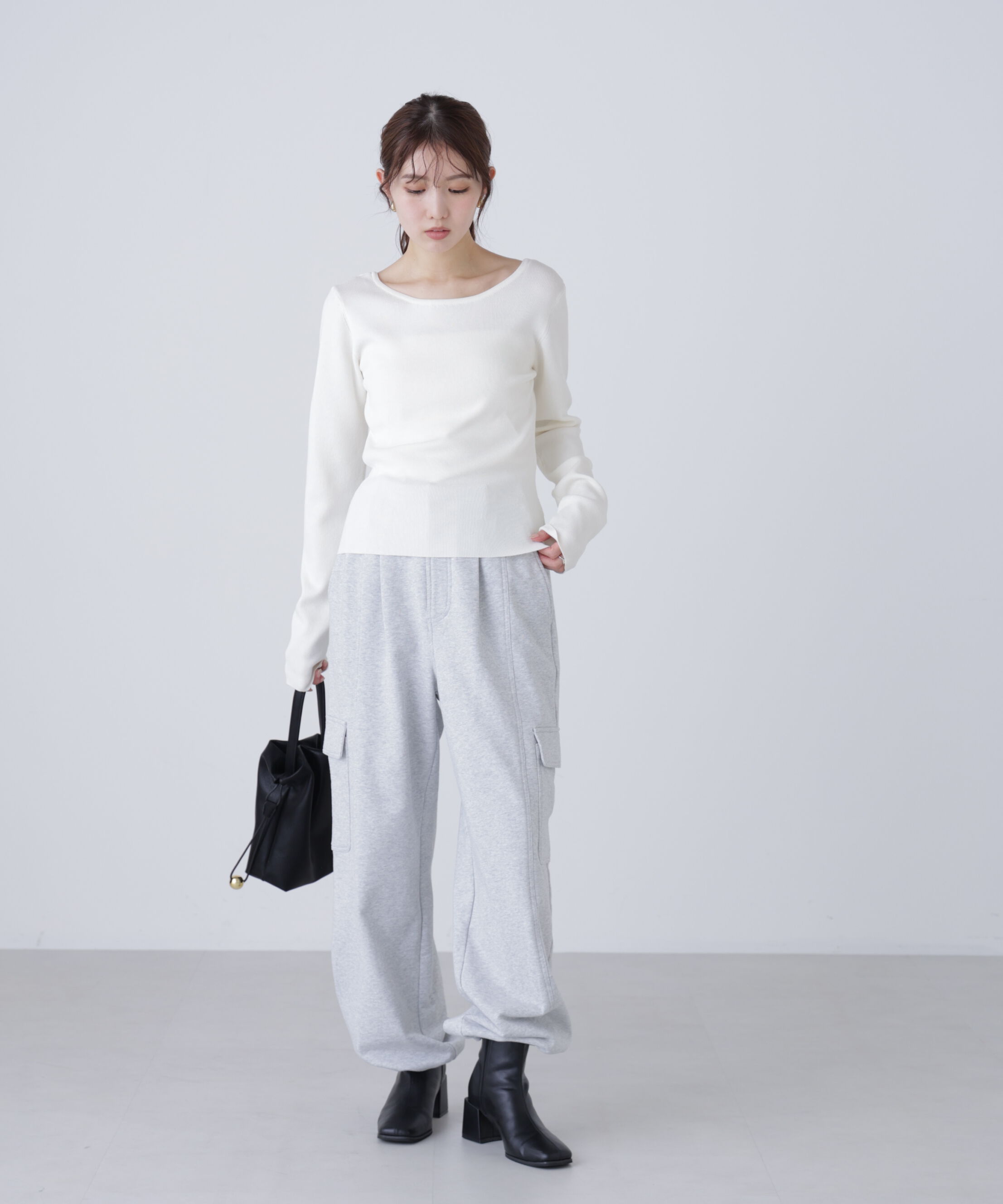  「バックオープンニット」|ニット・セーター|