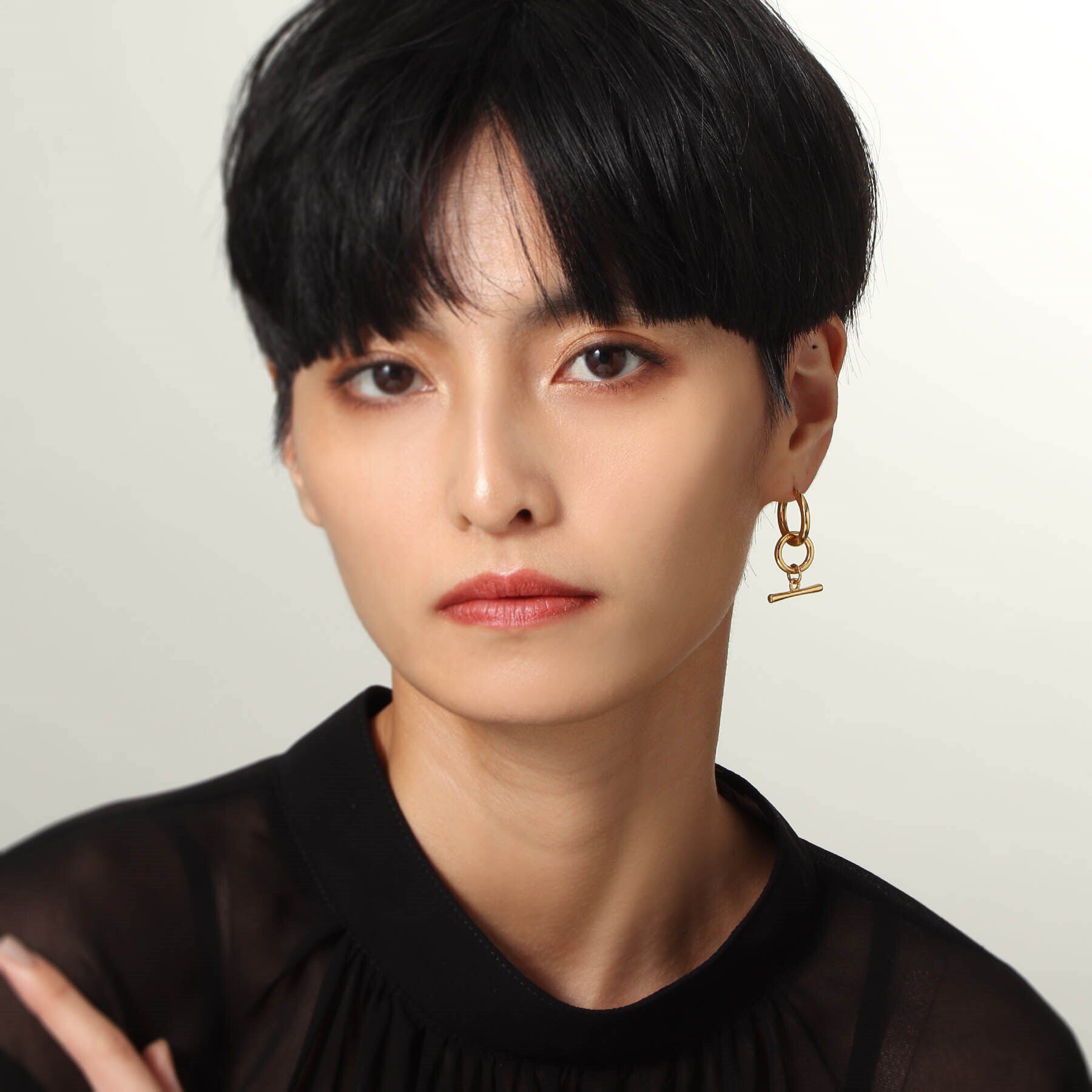 COCOSHNIK ONKITSCH「シルバー フープピアス トグルチャーム GP」|ピアス|