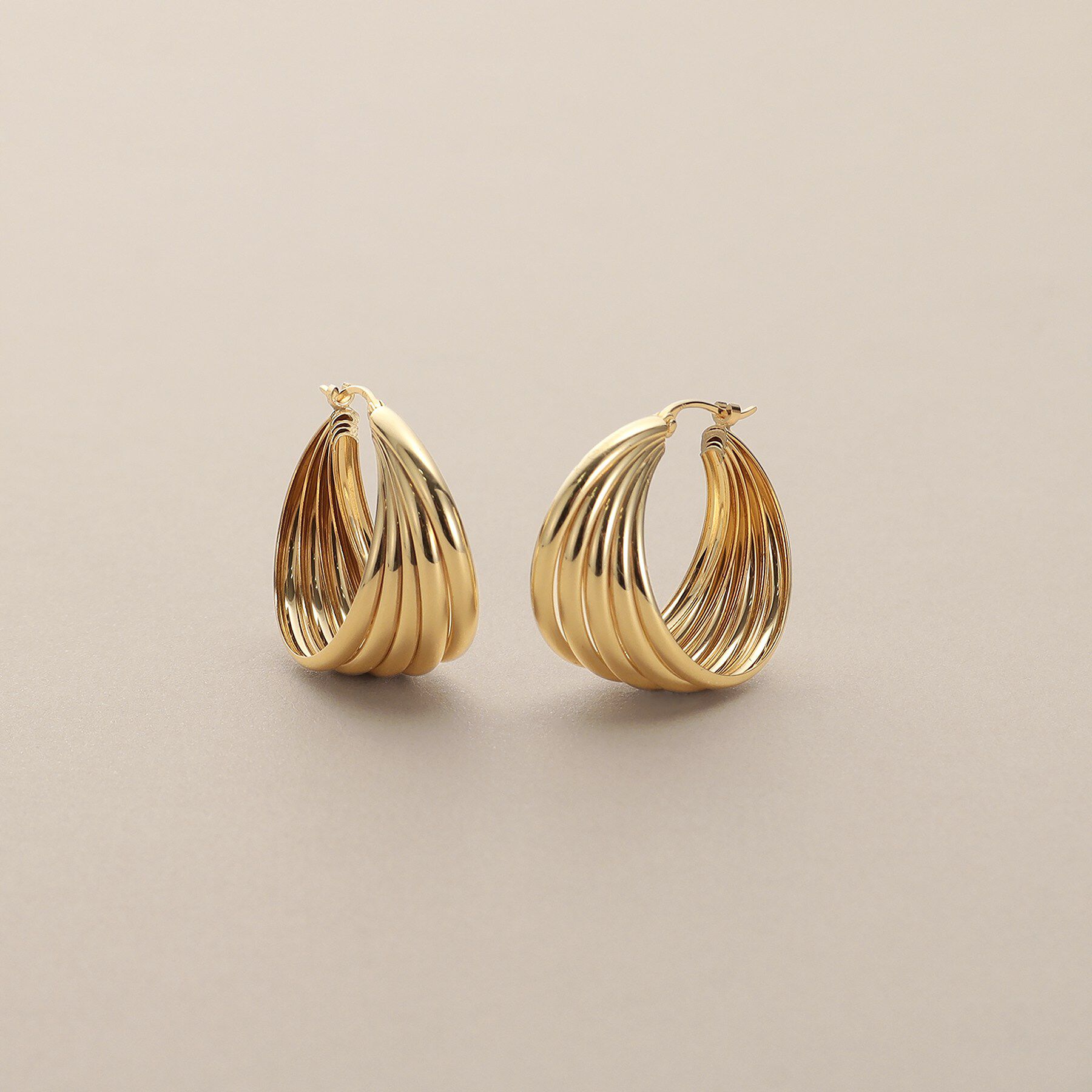 COCOSHNIK「K10甲丸クインタプル フープピアス」|ピアス|