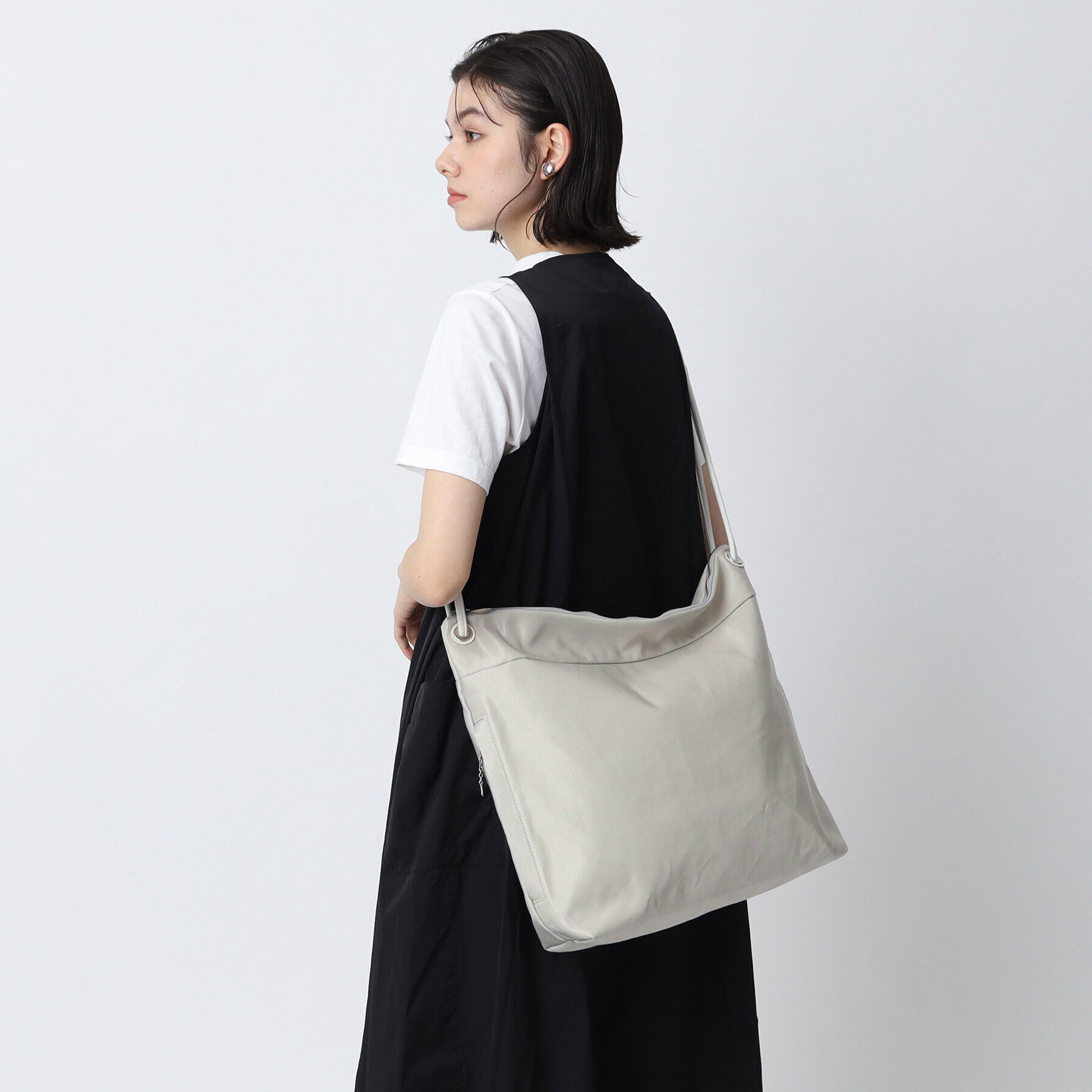 HIROKO HAYASHI「ENORME RASO（エノルメ ラーゾ）ショルダーバッグ」|ショルダー・メッセンジャー|