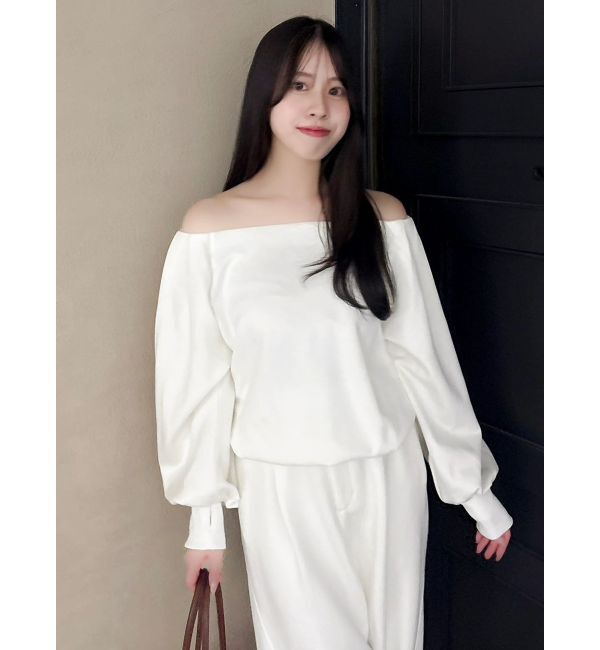 dazzlin「【吉田朱里】タックスリーブオフショルスウェット ※BLACK WEB限定カラー」|スウェット・ジャージ|