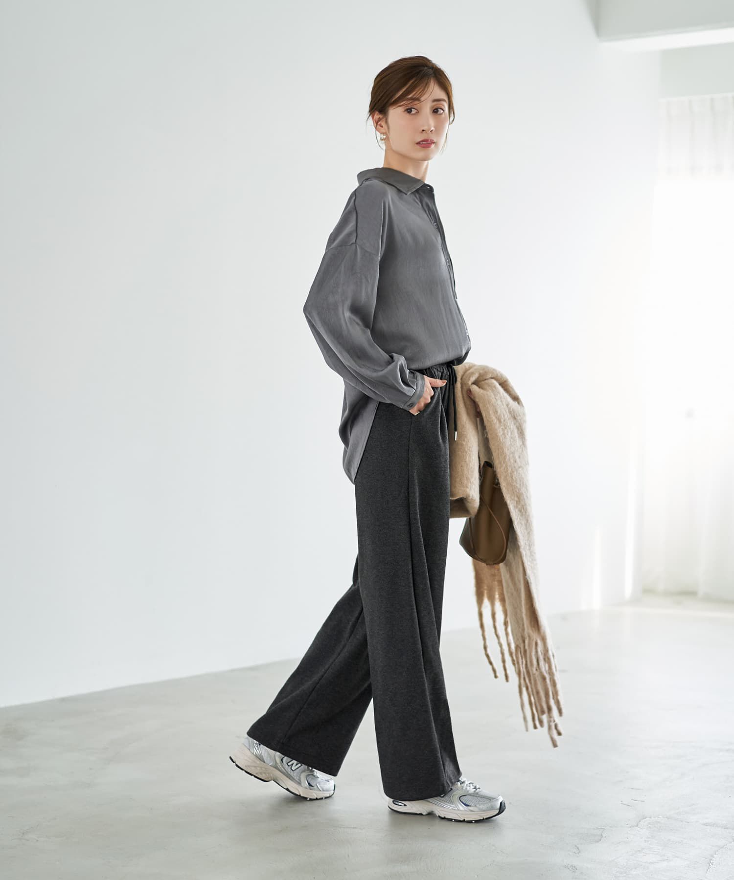 STYLE DELI「【LUXE】シボ入りとろみサテンシャツB」|シャツ・ブラウス|